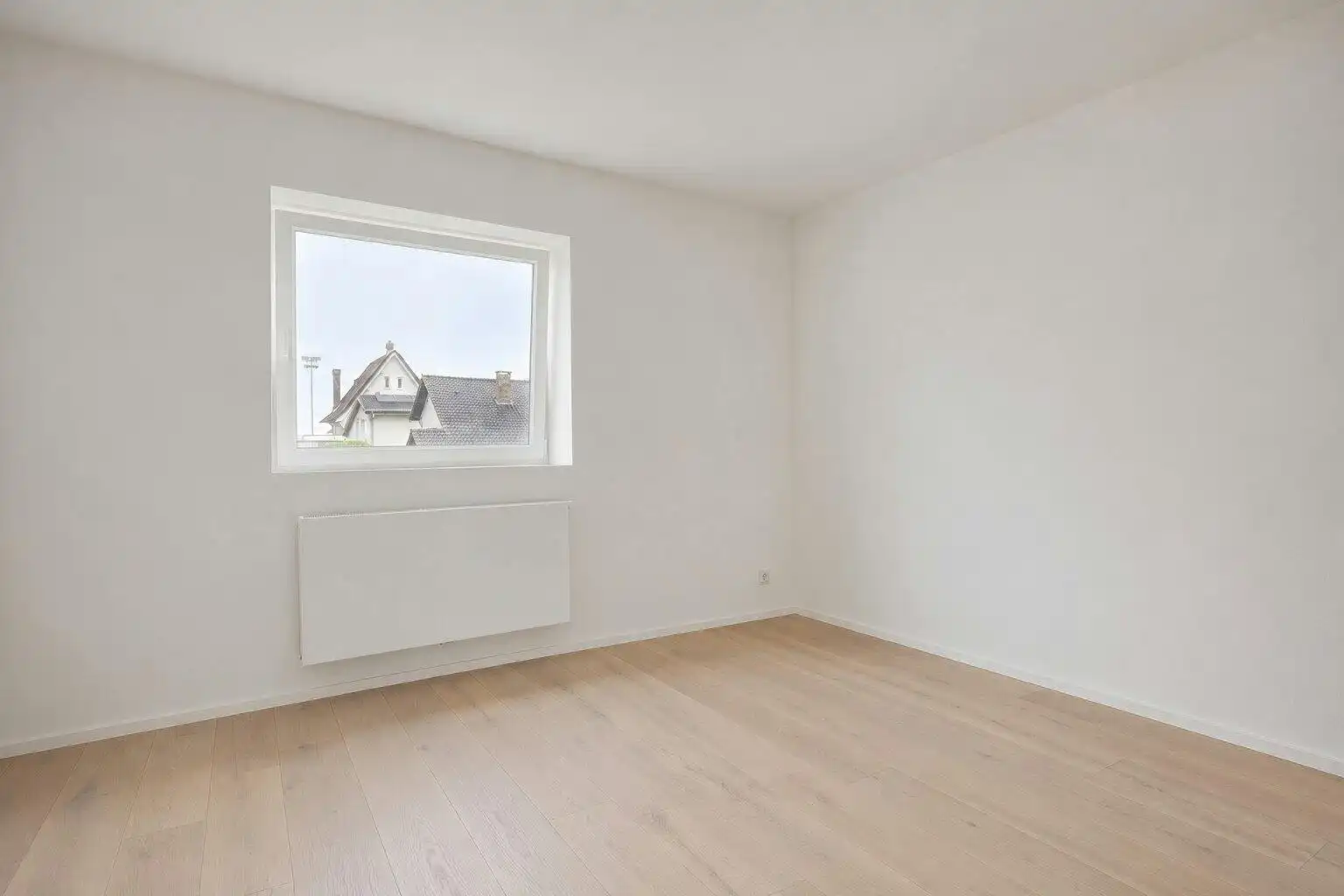 Gerenoveerd 3 slaapkamer appartement te koop in Zeebrugge foto 16