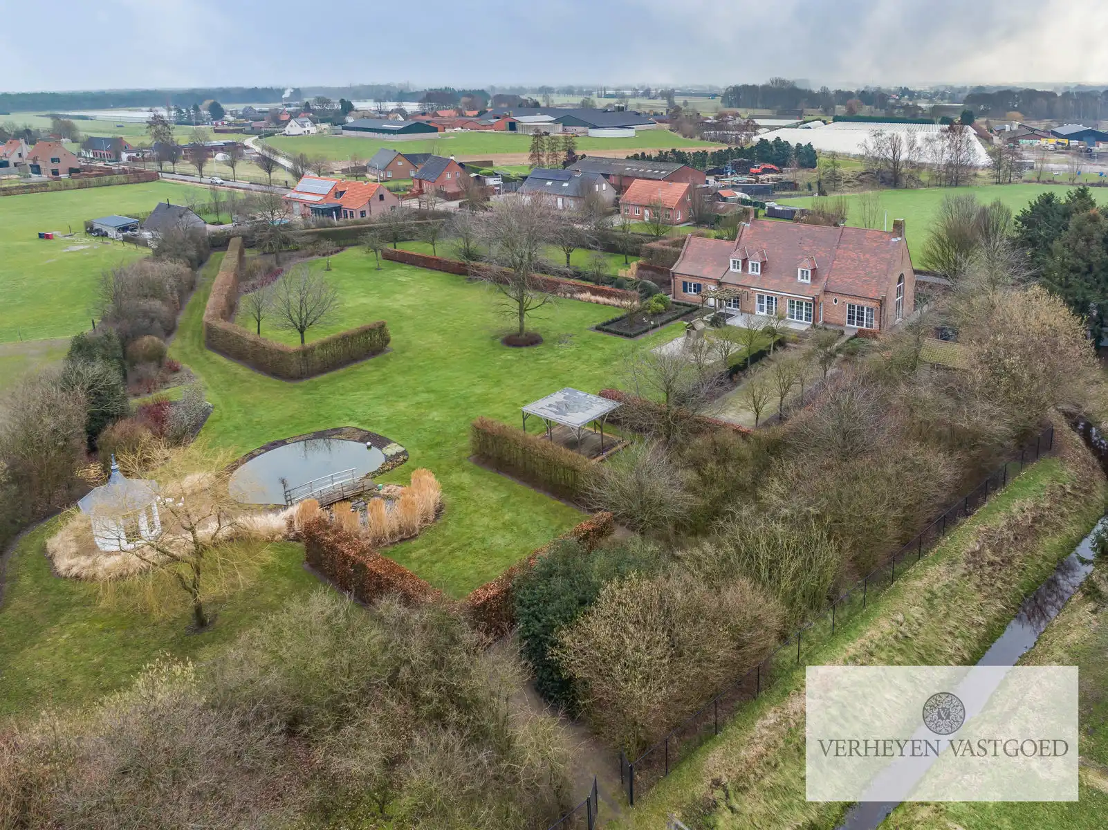 Rustig gelegen villa vlakbij E19 Antwerpen-Breda foto 2