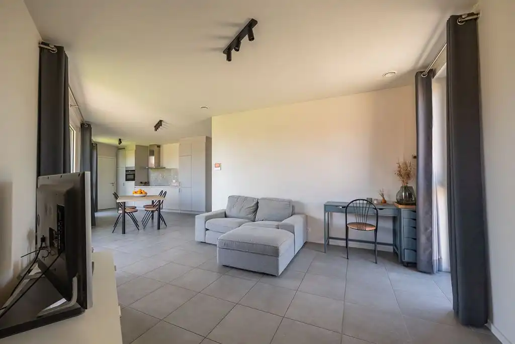 Recent appartement met groen zicht en P foto 3