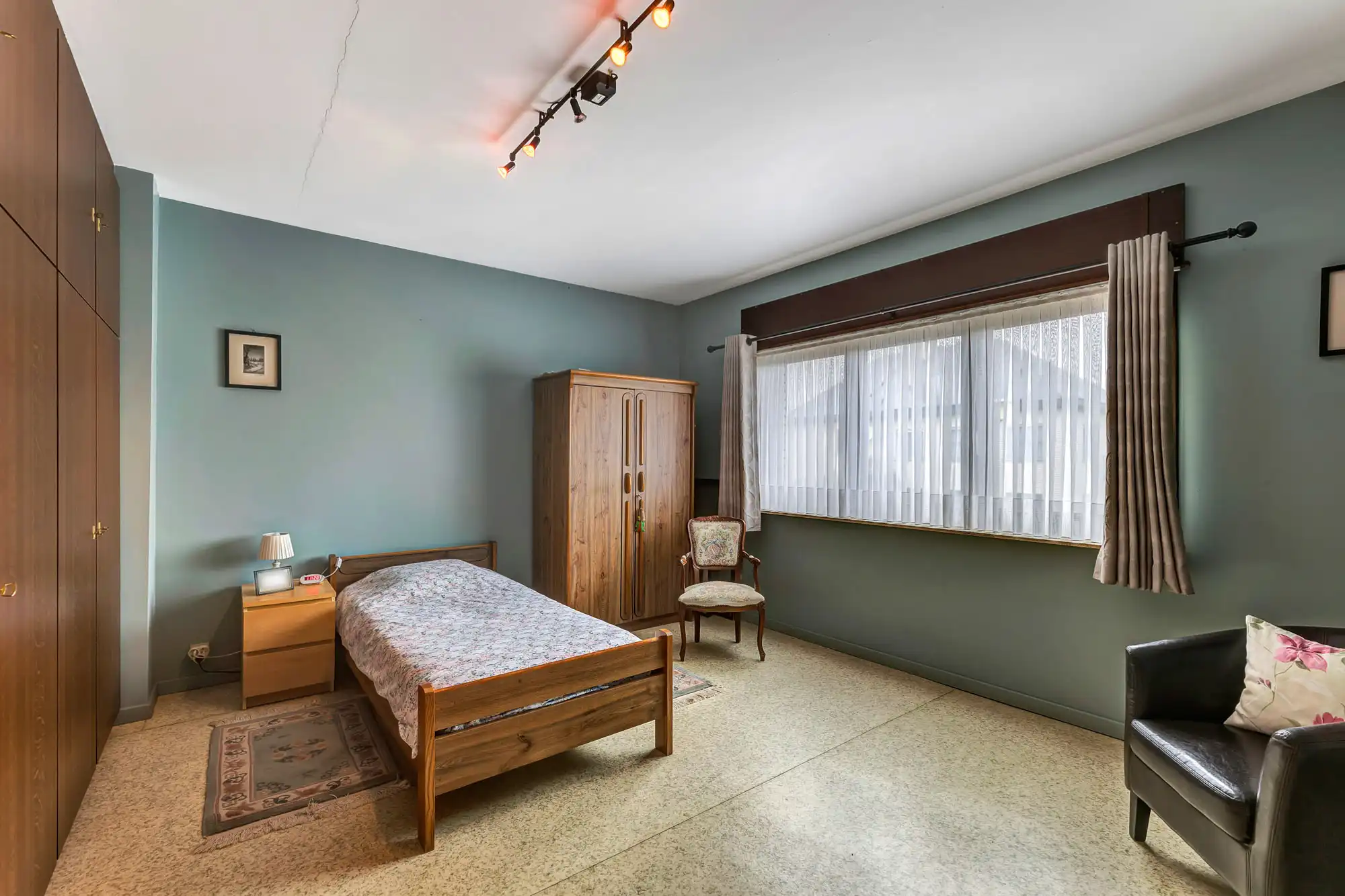 Gezellige en solide woning te Onze-Lieve-Vrouw-Lombeek foto 17