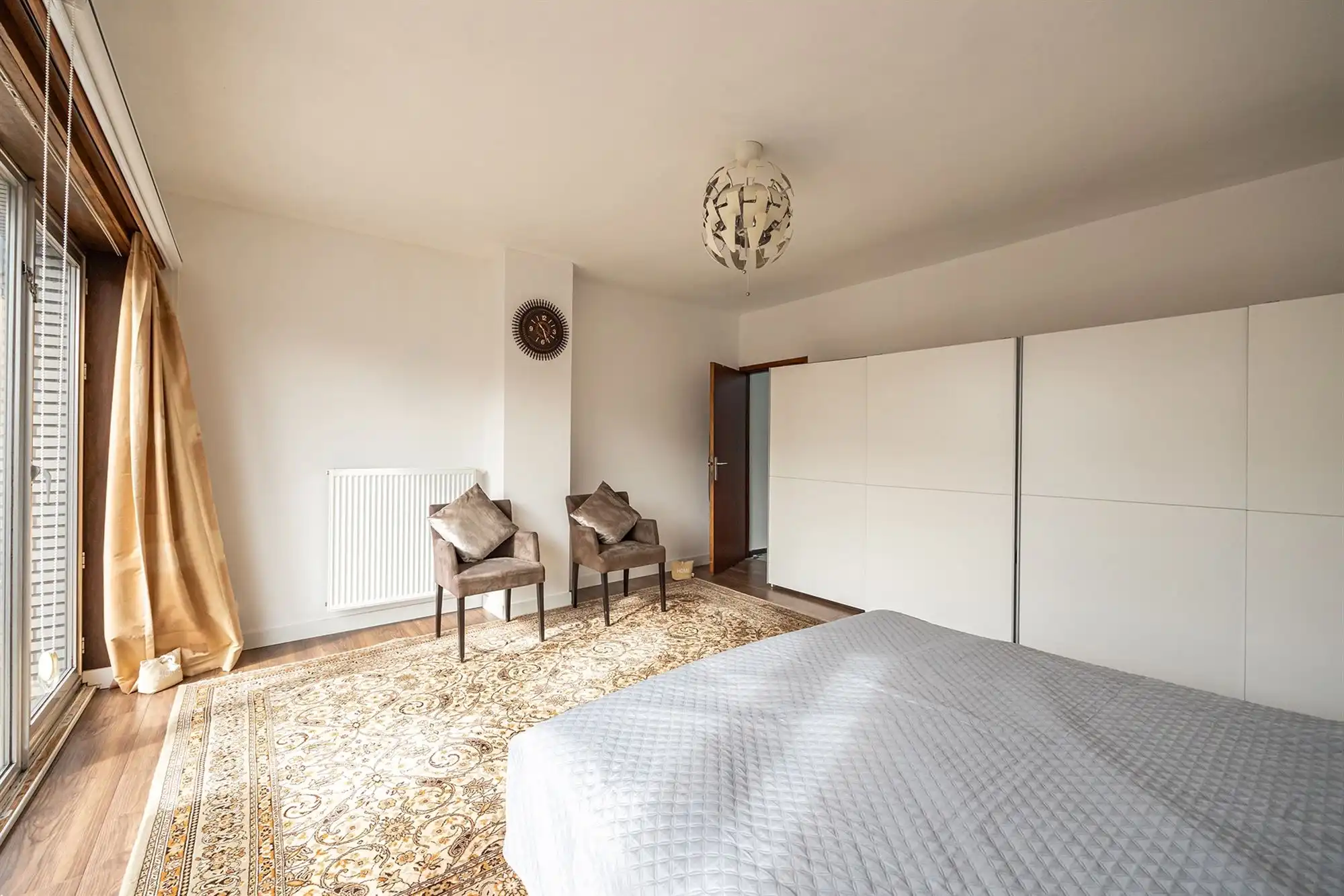 Ruime woning met 4 à 5 slpk., tuin en terras  foto 17