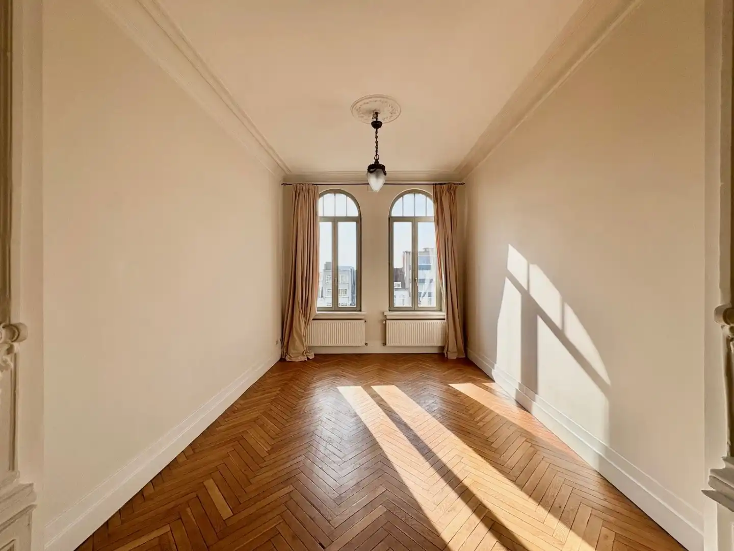 2-slaapkamerappartement met karakter in bruisende wijk Zurenborg foto 3