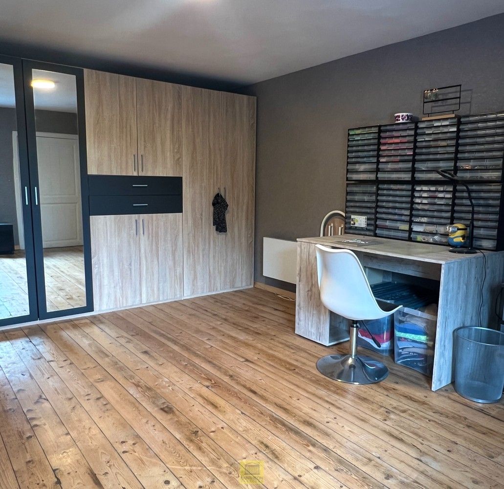 Uitzonderlijke grote eigendom foto 11