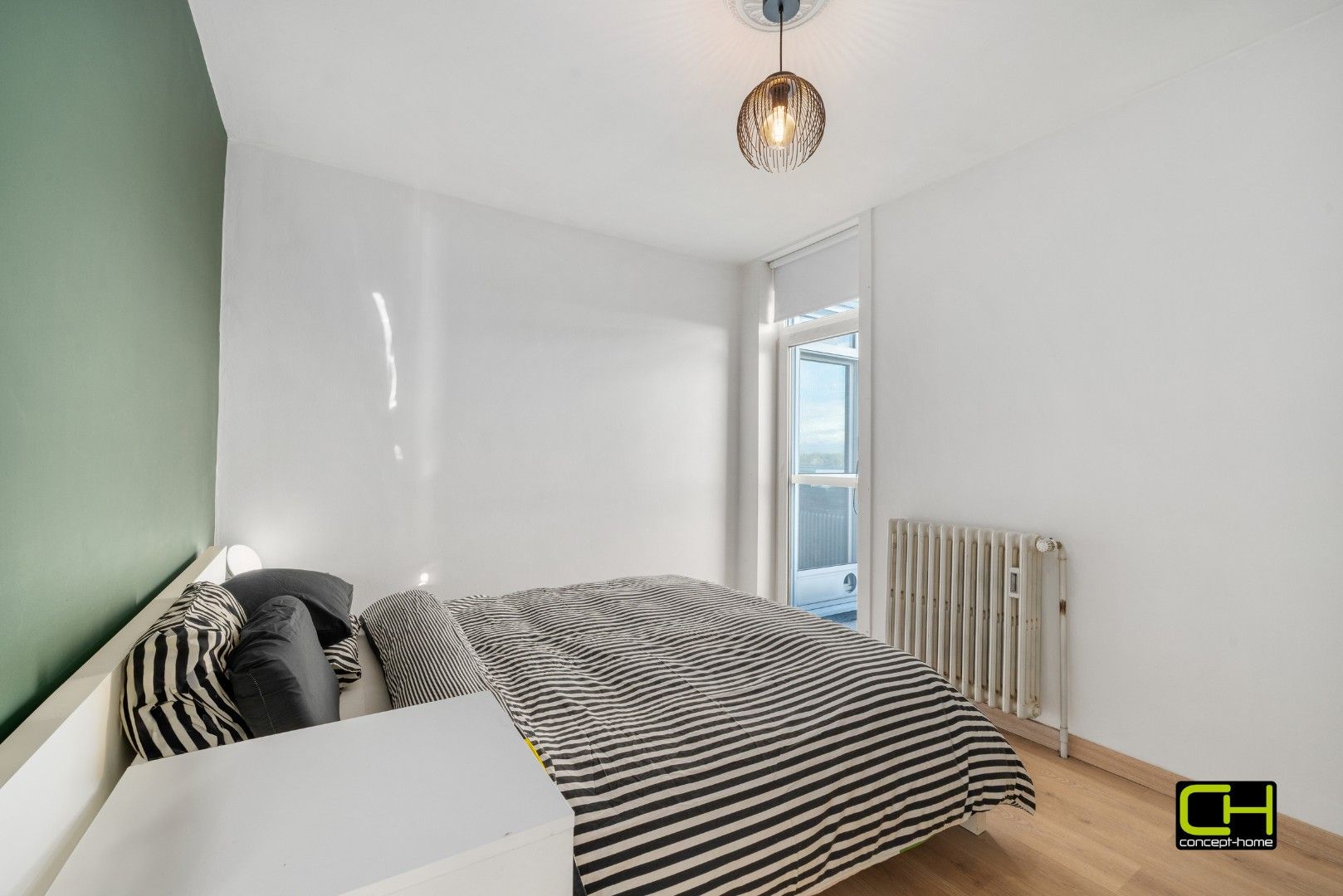 Lichtrijk appartement met 2 slaapkamers en garage te koop in Lievegem foto 9