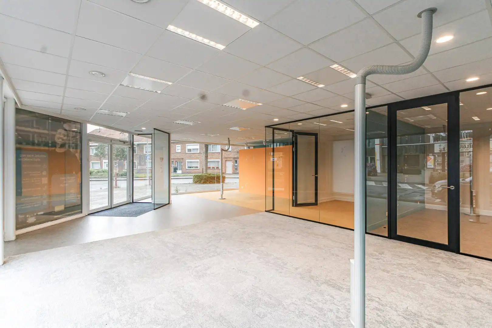 HOEK handelspand Vismijnstraat Zeebrugge te huur  foto 11
