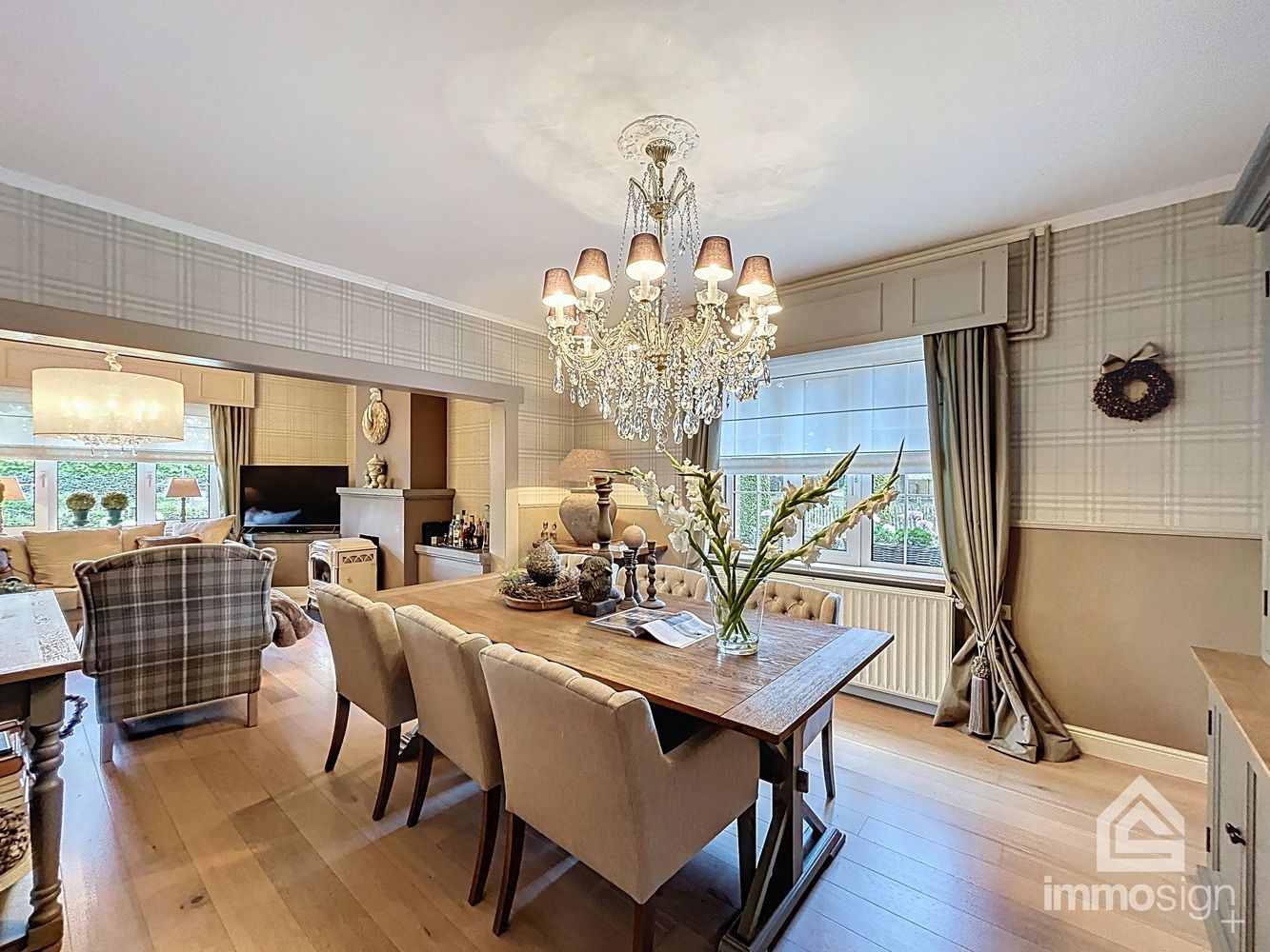Landelijk wonen in Oudsbergen, omringd door weiland met paardenstallen! foto 5
