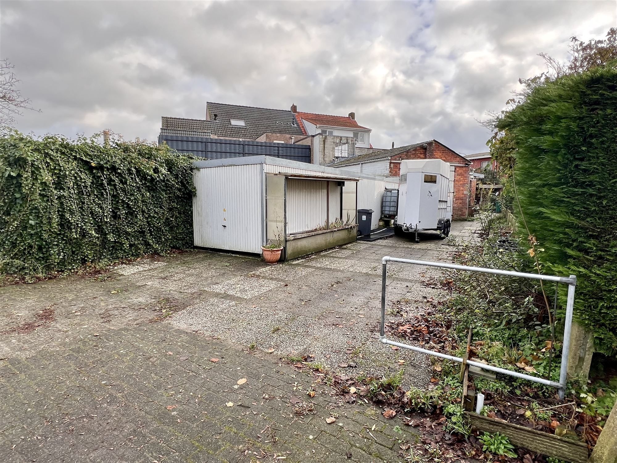 Gelijkvloers op te frissen pareltje te koop in Baarle-Hertog foto 22