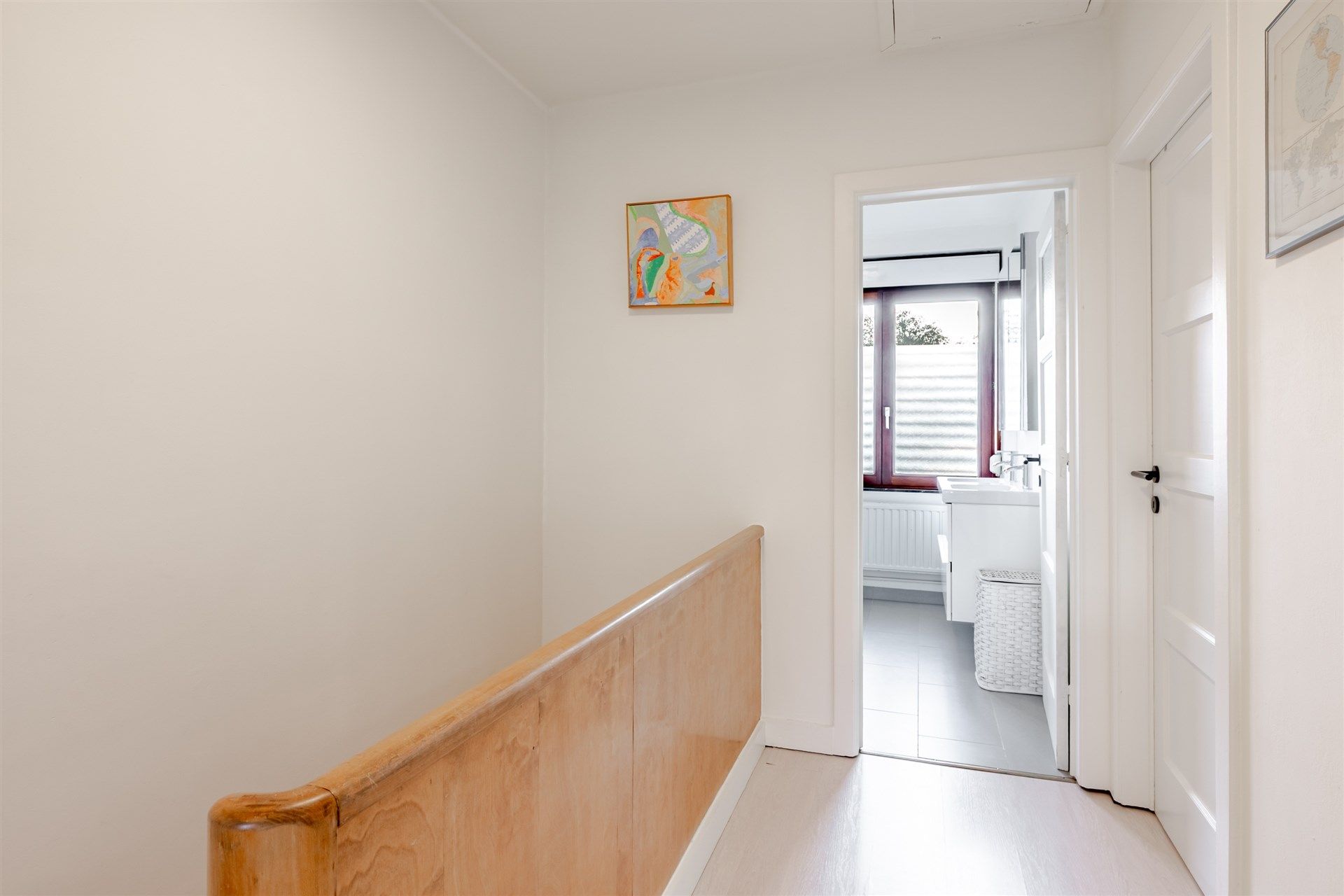 Instapklare woning met 2 slks, tuin en achteruitweg foto 9