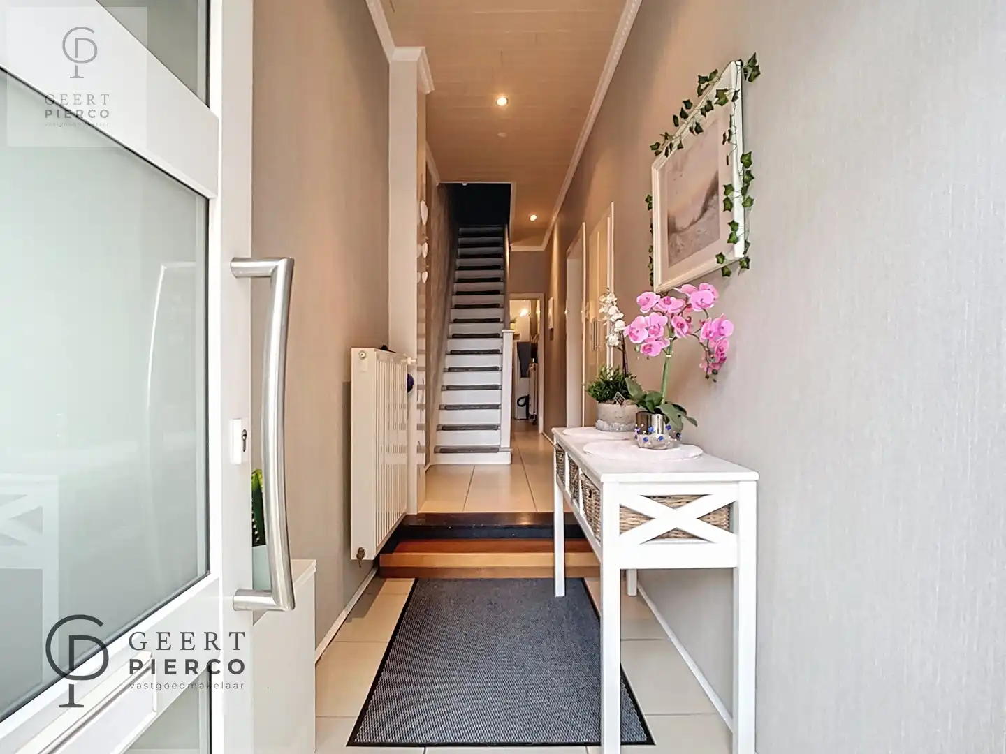 Gerenoveerde stadswoning in het centrum van Zoutleeuw. foto 3