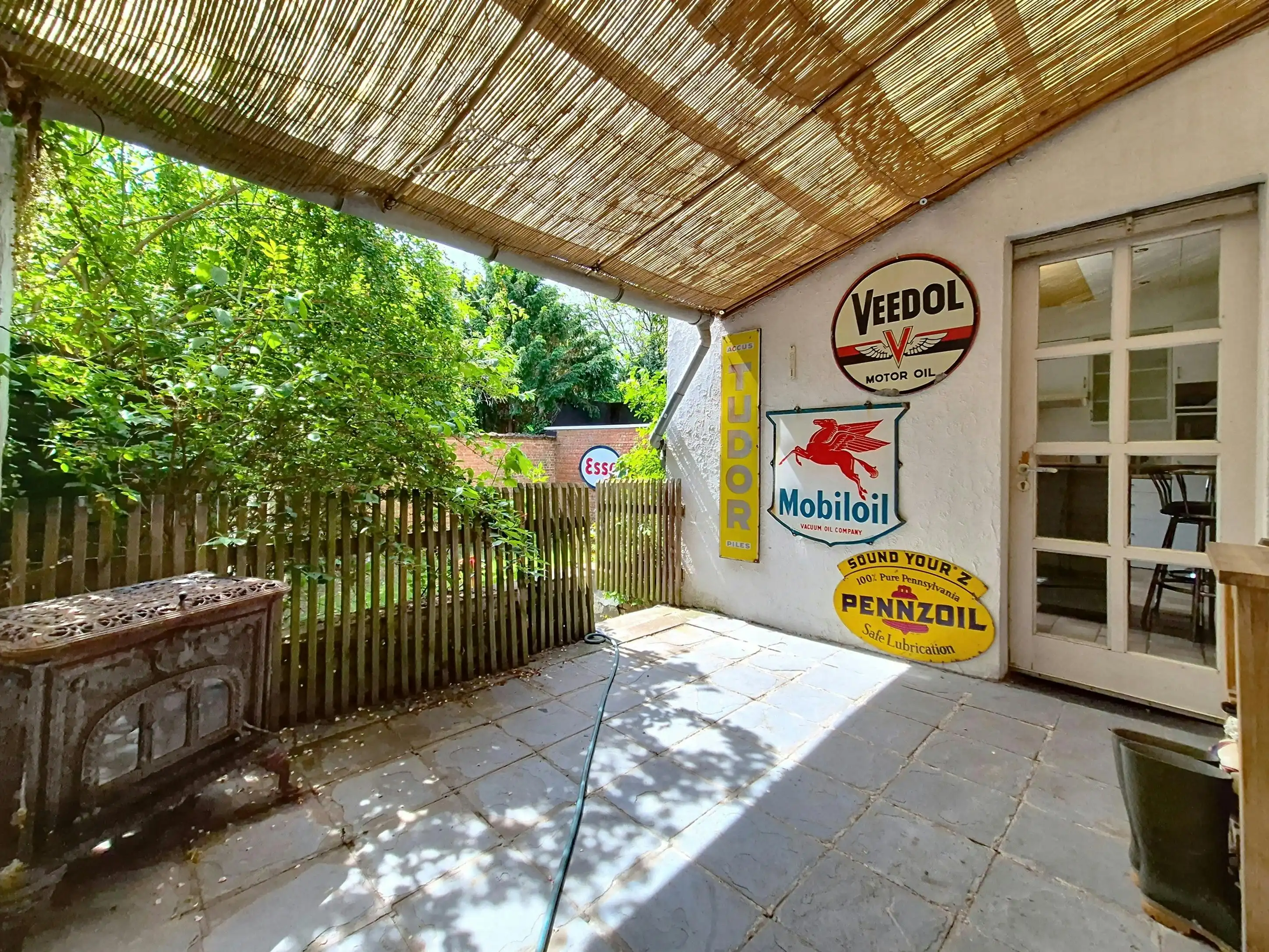 Karaktervolle woning met 6 slaapkamers te koop in Kontich foto 11