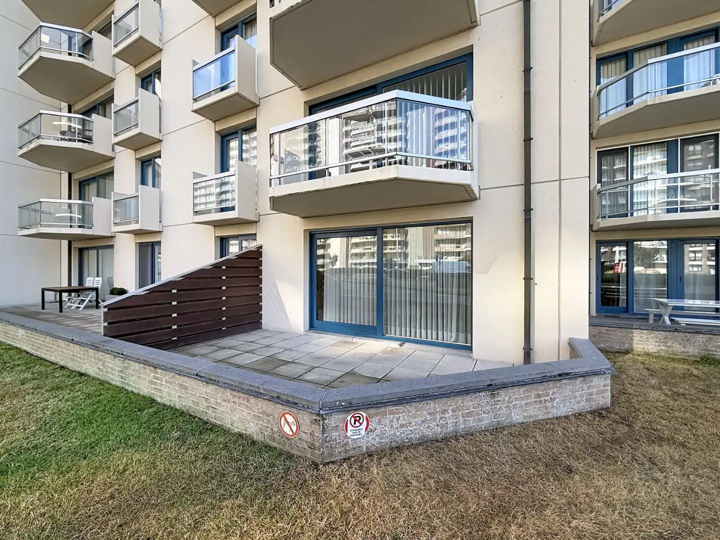 Appartement (type doorloper) met twee terrassen te Nieuwpoort-Bad foto 12