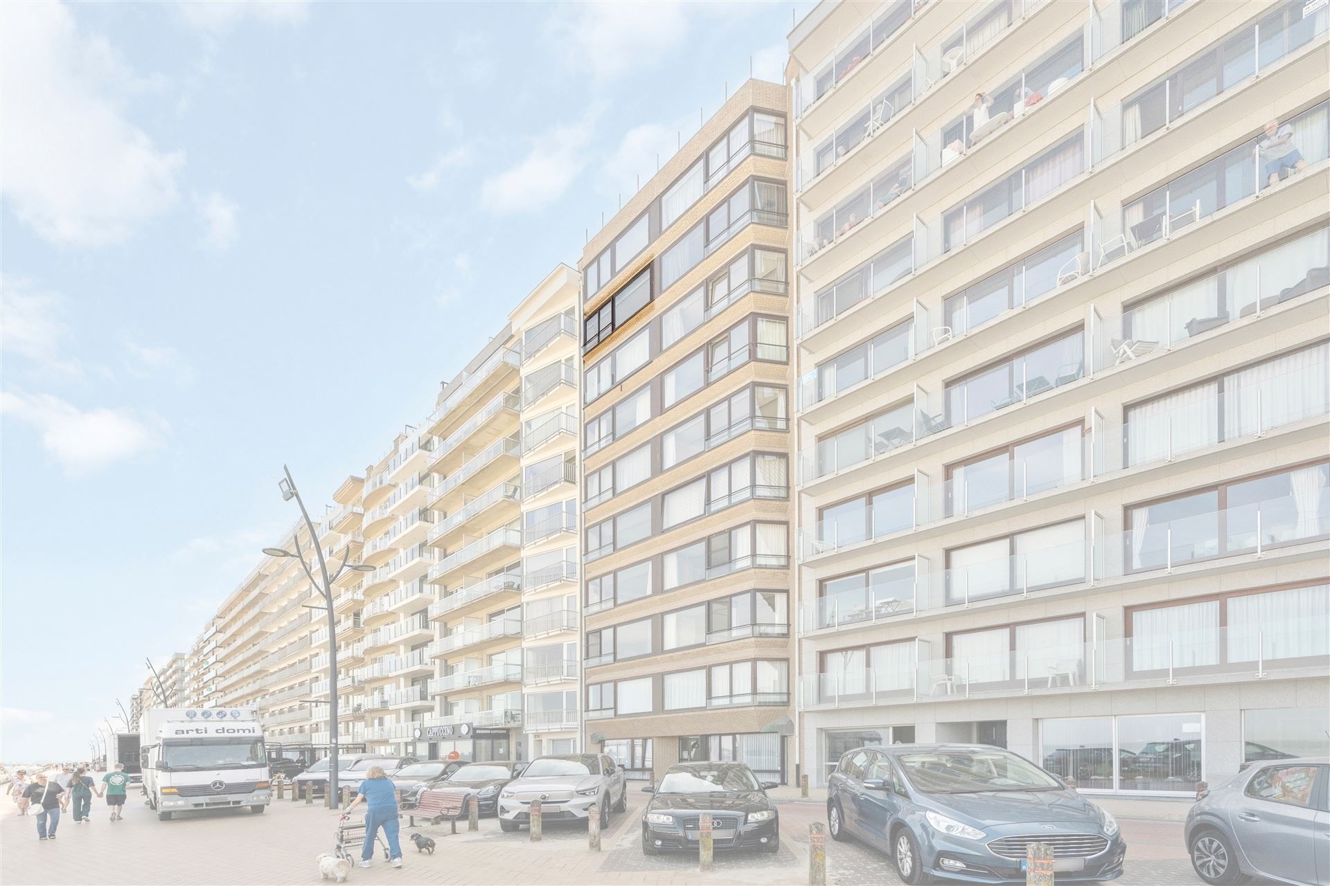 INDRUKWEKKEND UITZICHT / ZEEDIJK  foto 21