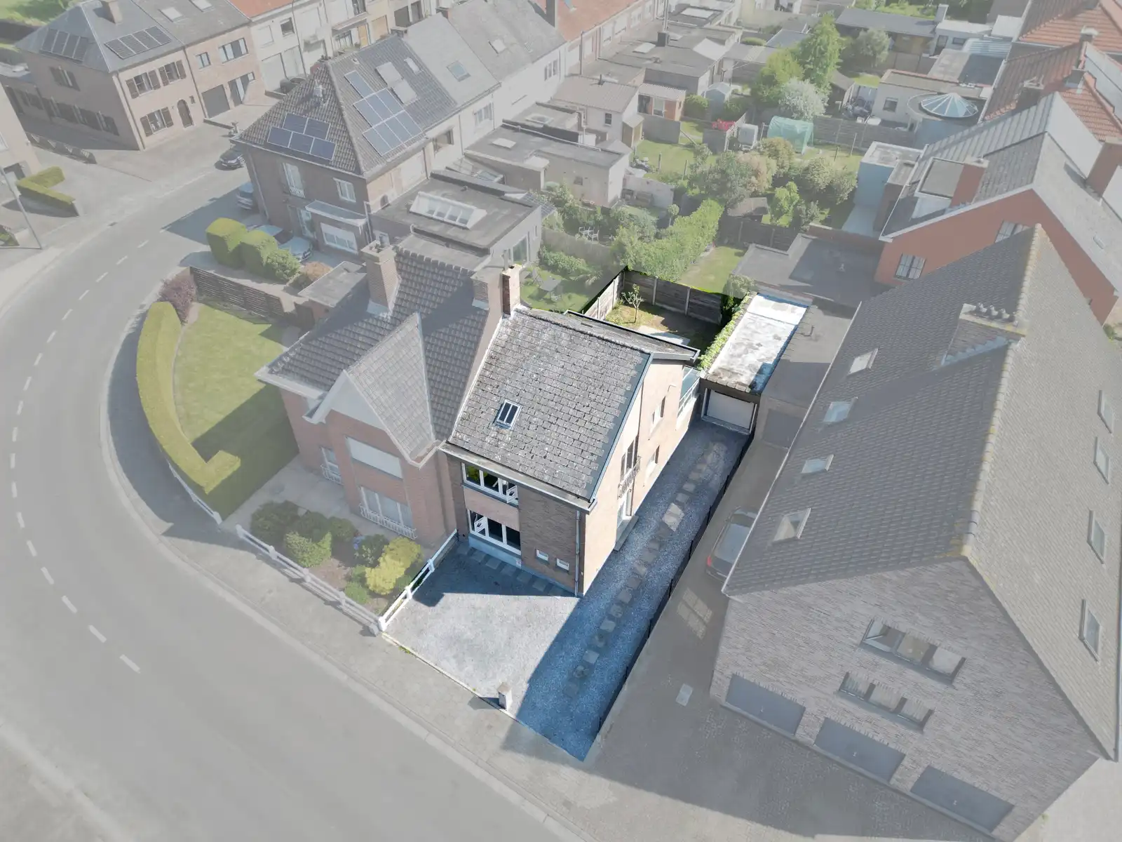 Centraal EN Rustig gelegen HOB met 2 SLPK, Garage EN Tuin! foto 24