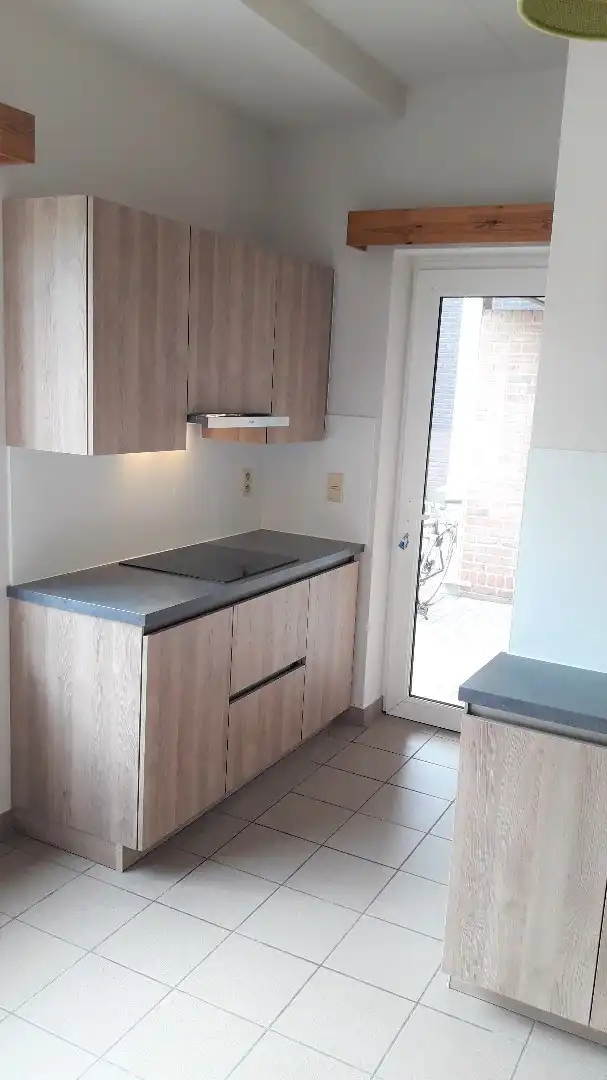 Gelijkvloers appartement met terras en autostandplaats foto 3