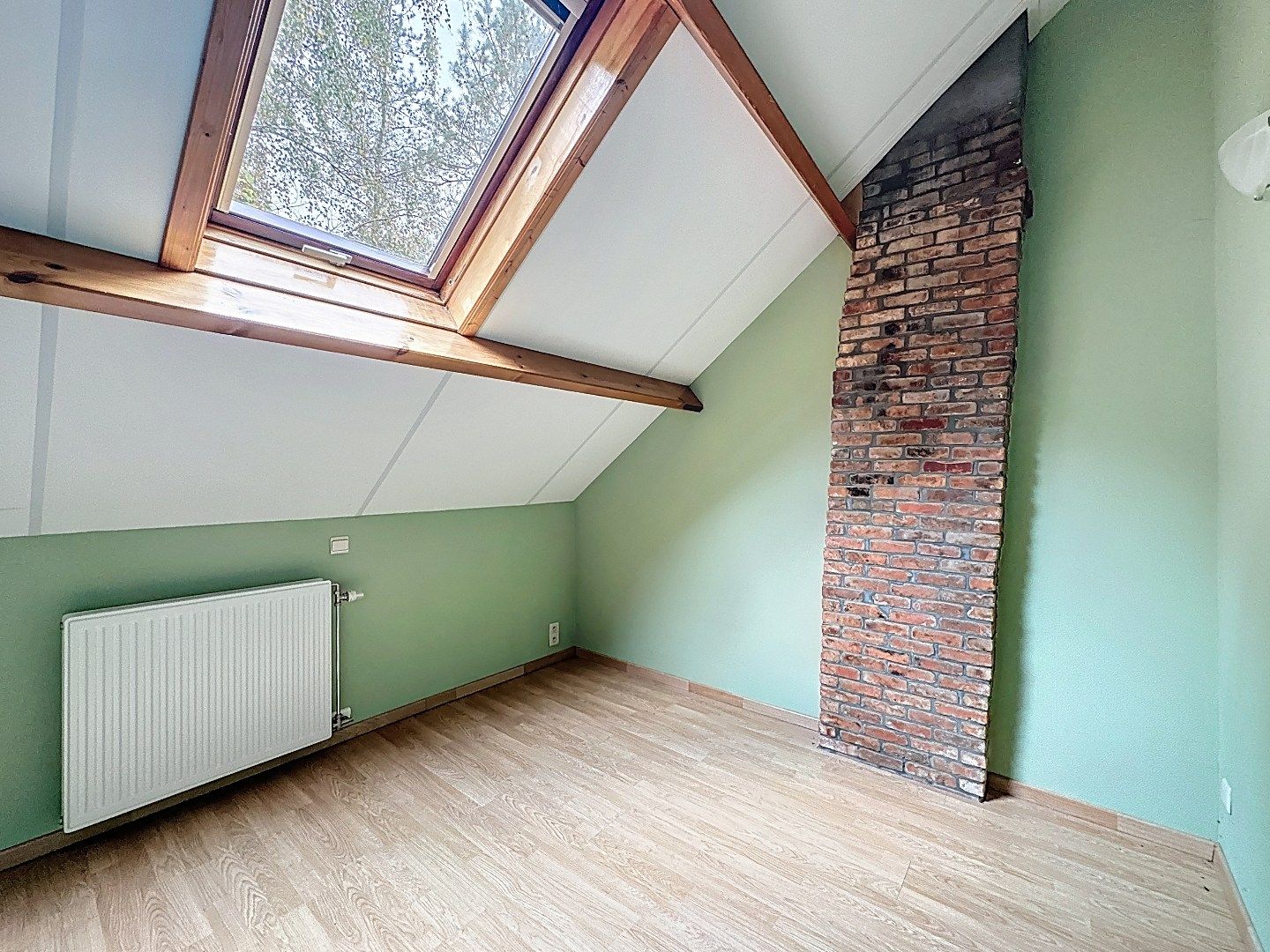 Vrijstaande woning met authentieke charme nabij centrum Testelt. foto 13