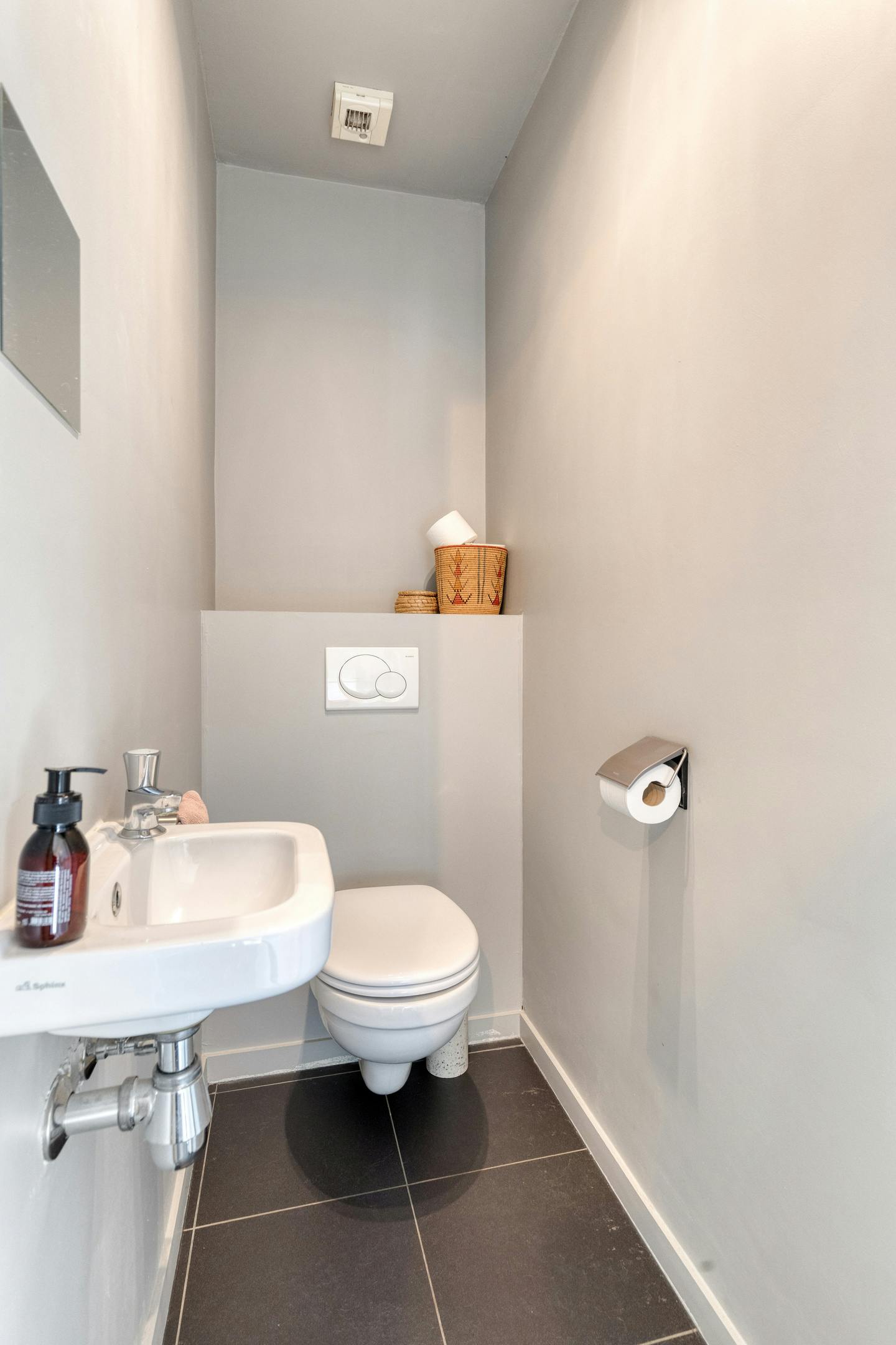 Gezellige duplex in het centrum van Grimbergen, met prachtig uitzicht, groot terras en parking! foto 18