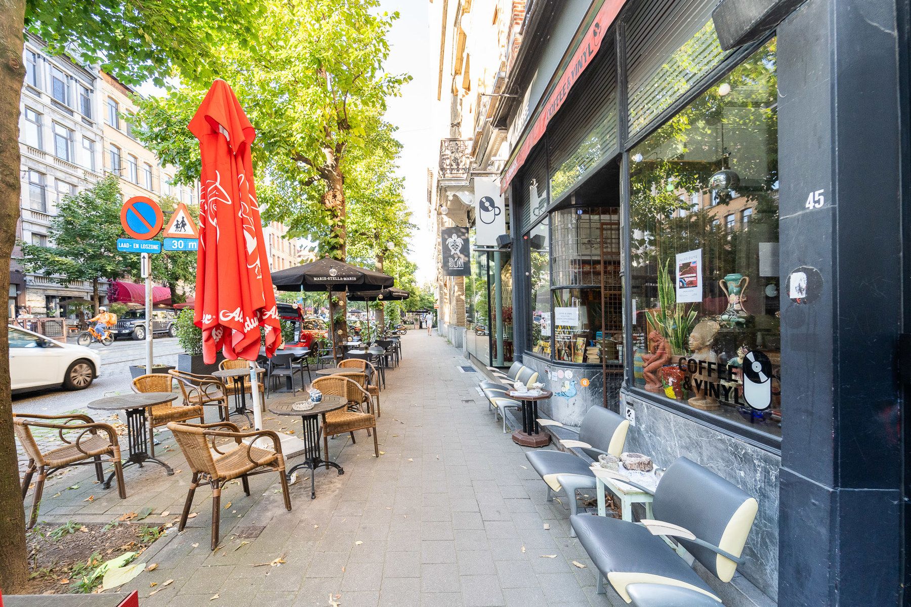Horeca opportuniteit op ’t Zuid, dé Volkstraat foto 2