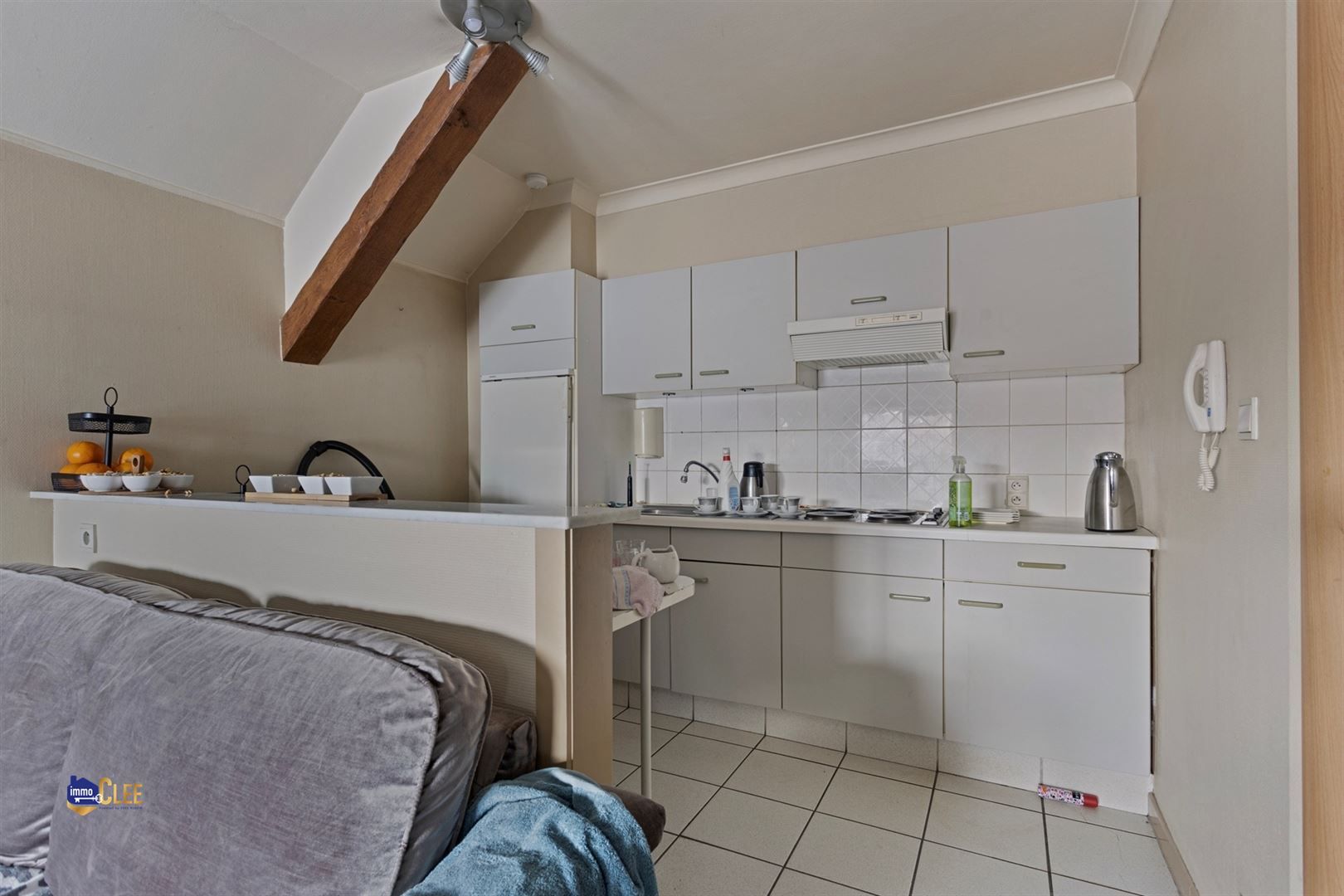 Opbrengsteigendom met 4 appartementen en zeer ruime garage te Landen foto 18