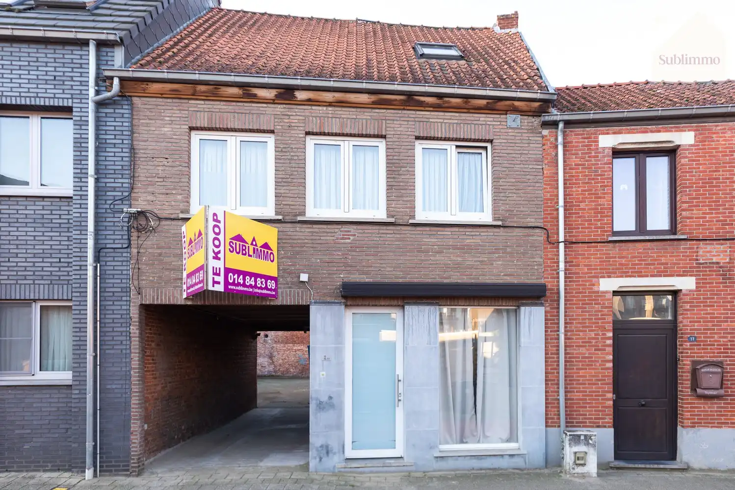 Hoofdfoto van de publicatie: Woning met aparte ruimte voor praktijk, kantoor of hobby