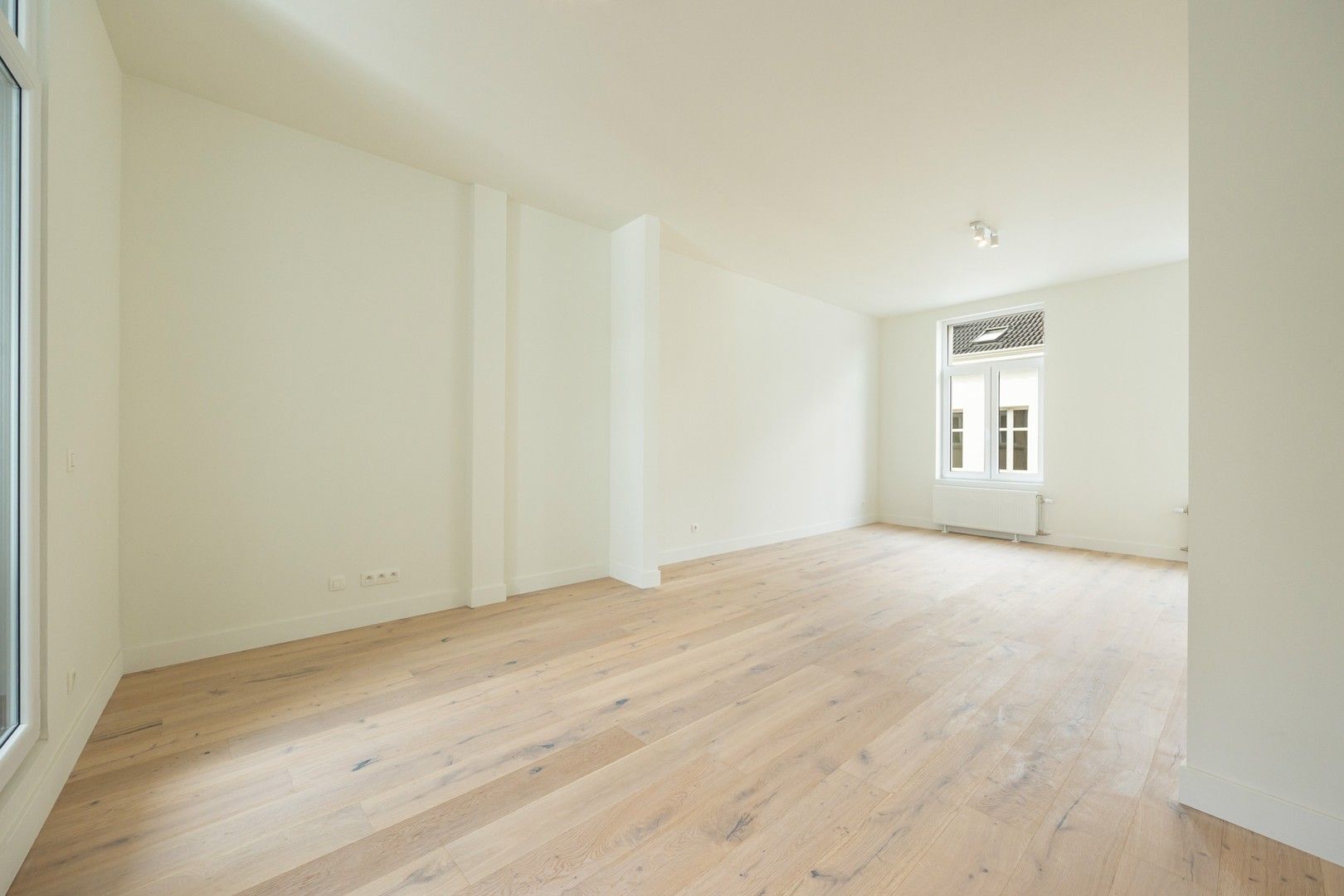 APPARTEMENT MET TERRAS foto 4