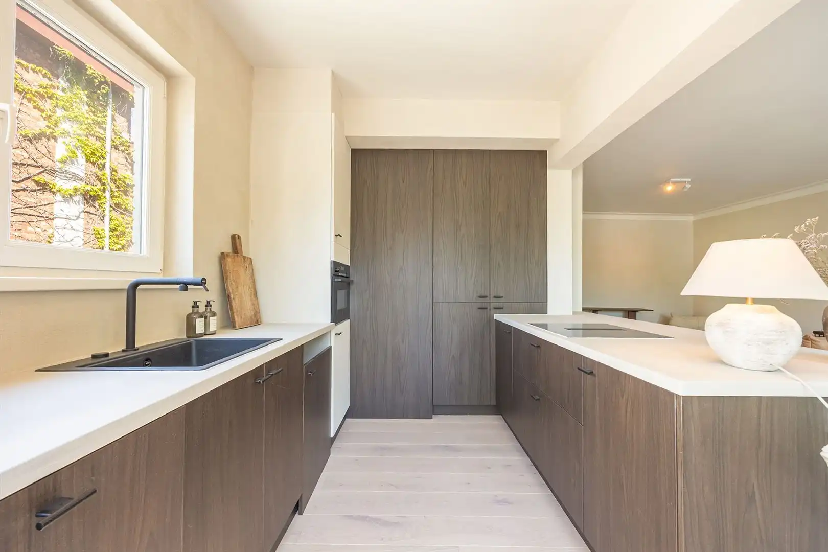 Wabi Sabi wonen met zicht op groen foto 8