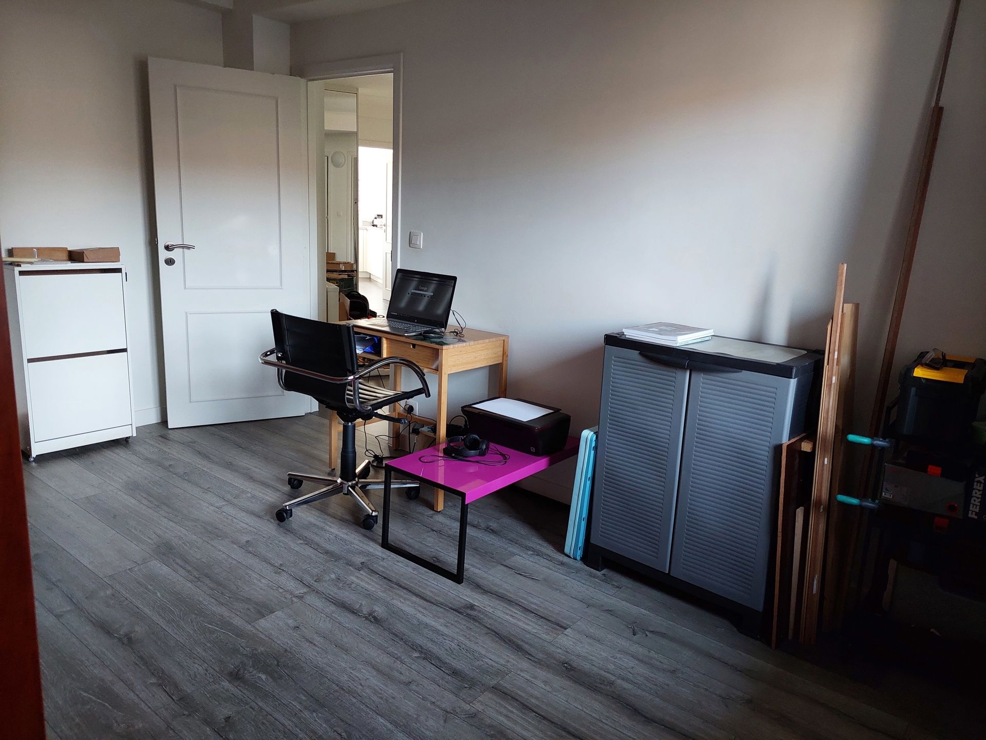 GENT - Instapklaar 4 slaapkamer appartement op 1ste verdiep foto 22