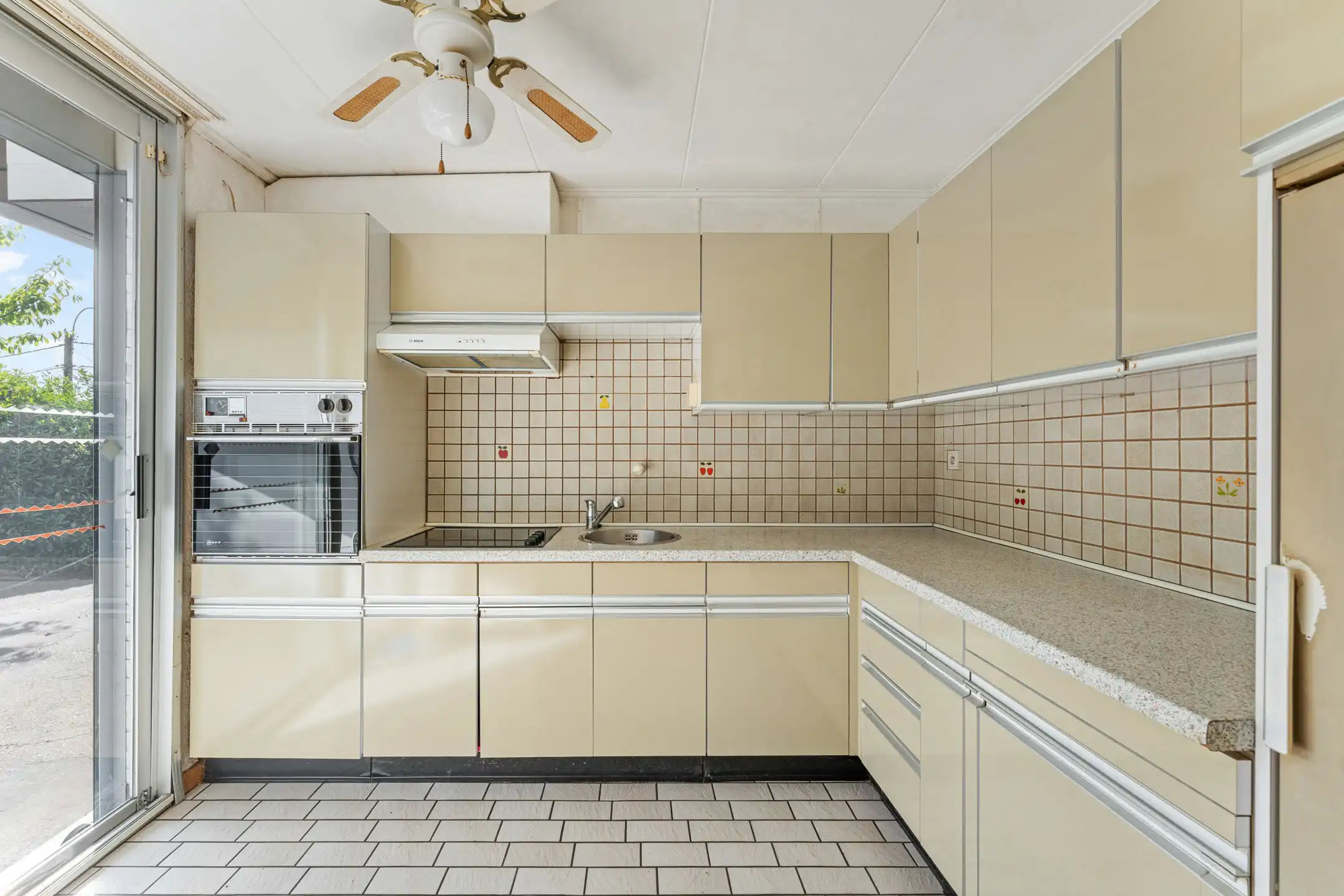 Charmante woning met garage in Zichen foto 7