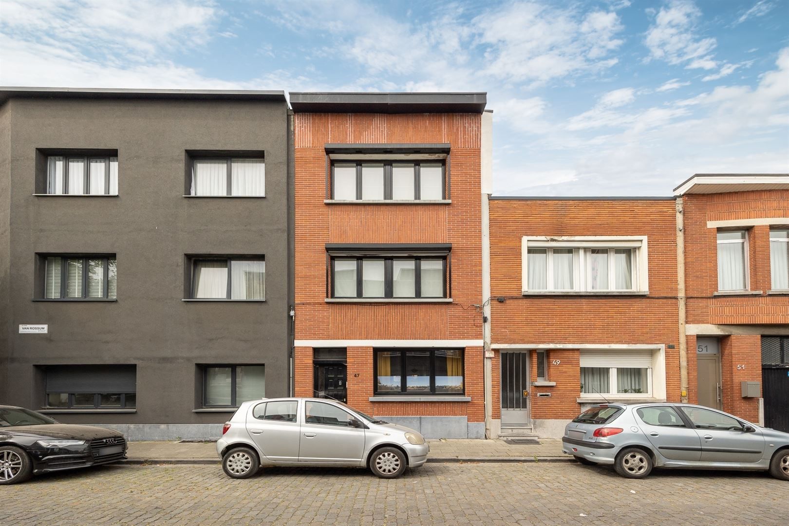 Ideale gezinswoning met vier slaapkamers foto 2
