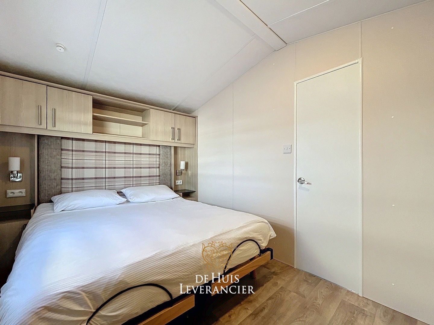 Luxueus Tiny-house op eigen grond te koop in Oostduinkerke foto 15
