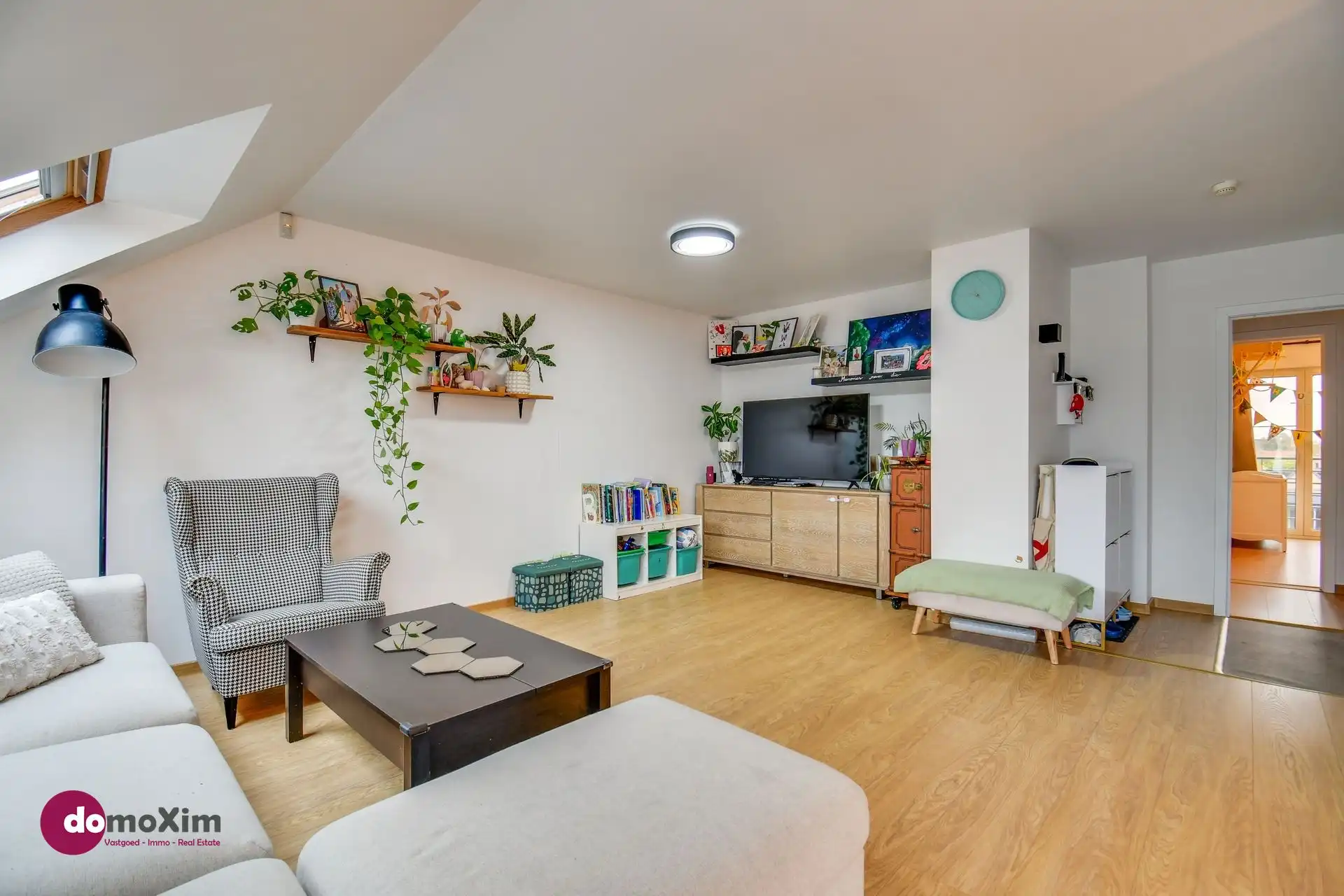 Ruim 3-slaapkamer appartement met 2 terrassen en garagebox in Vilvoorde foto 3
