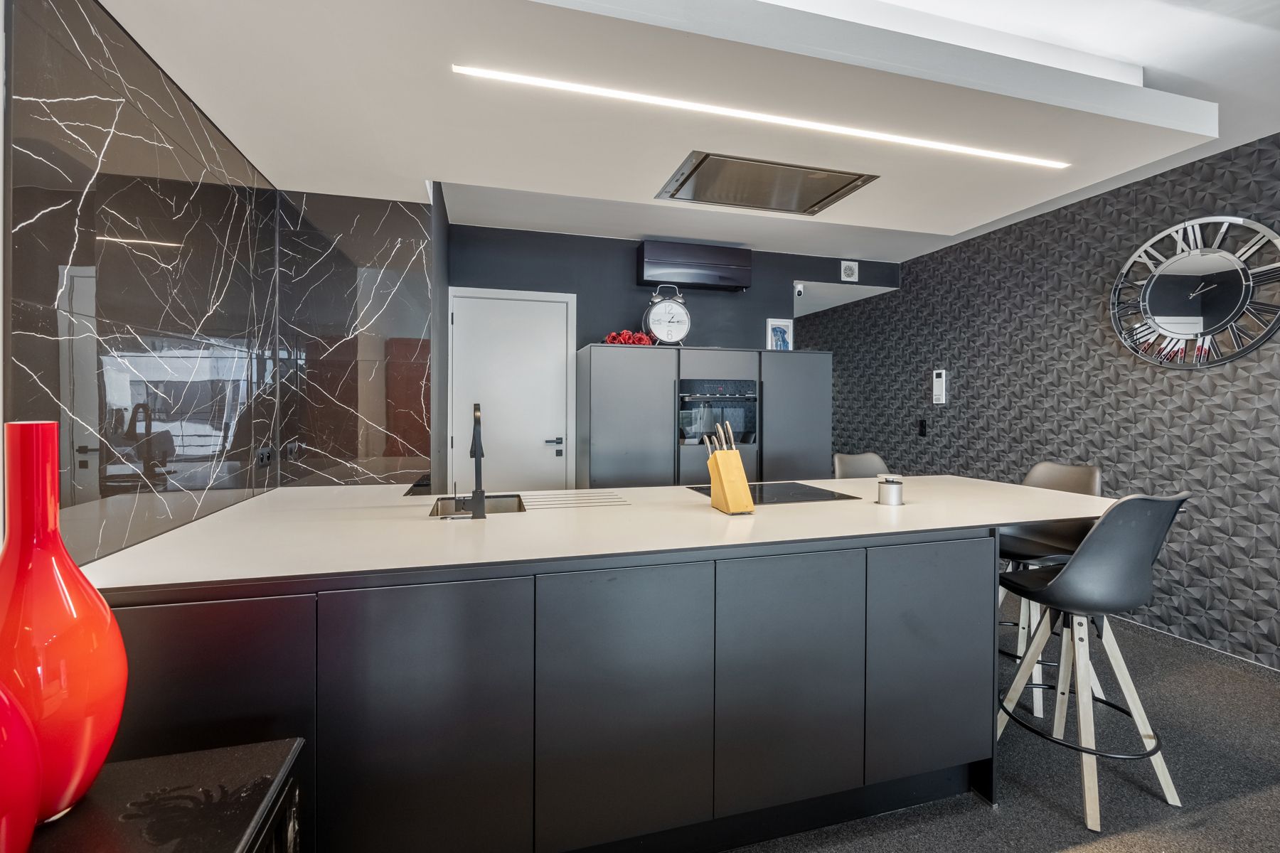 Appartement te koop foto 6