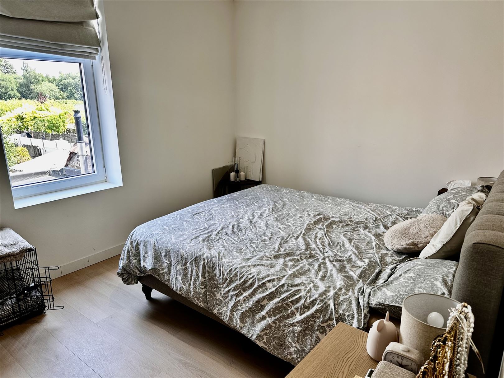 Gerenoveerde woning te huur nabij centrum Ronse. foto 6