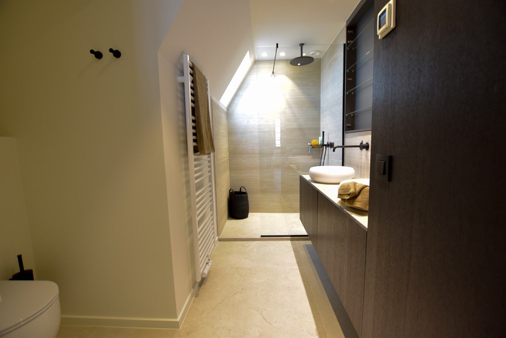 Compleet gerenoveerde villa aan de rand van het Zoute. foto 18