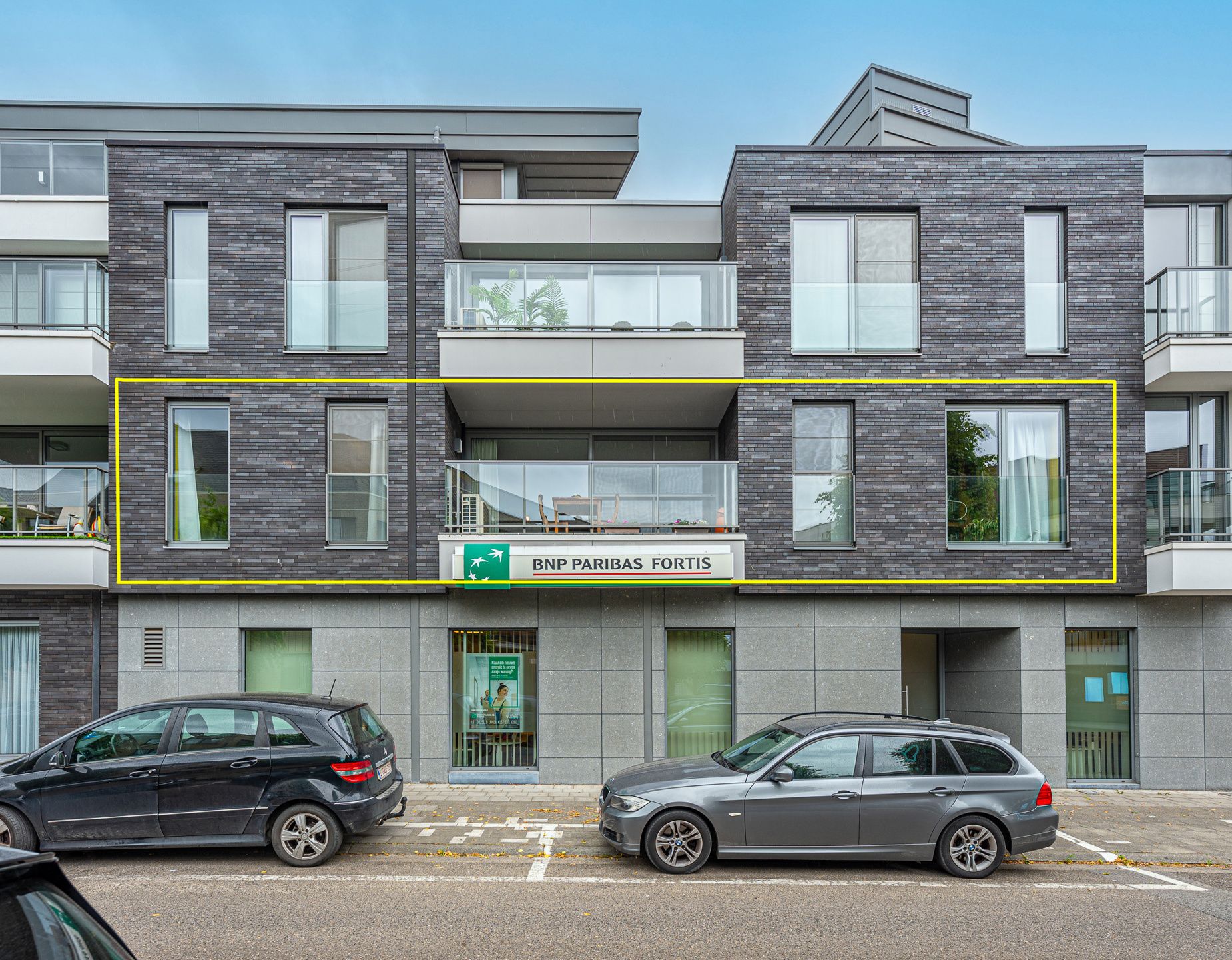 Appartement te koop foto {{pictureIndex}}