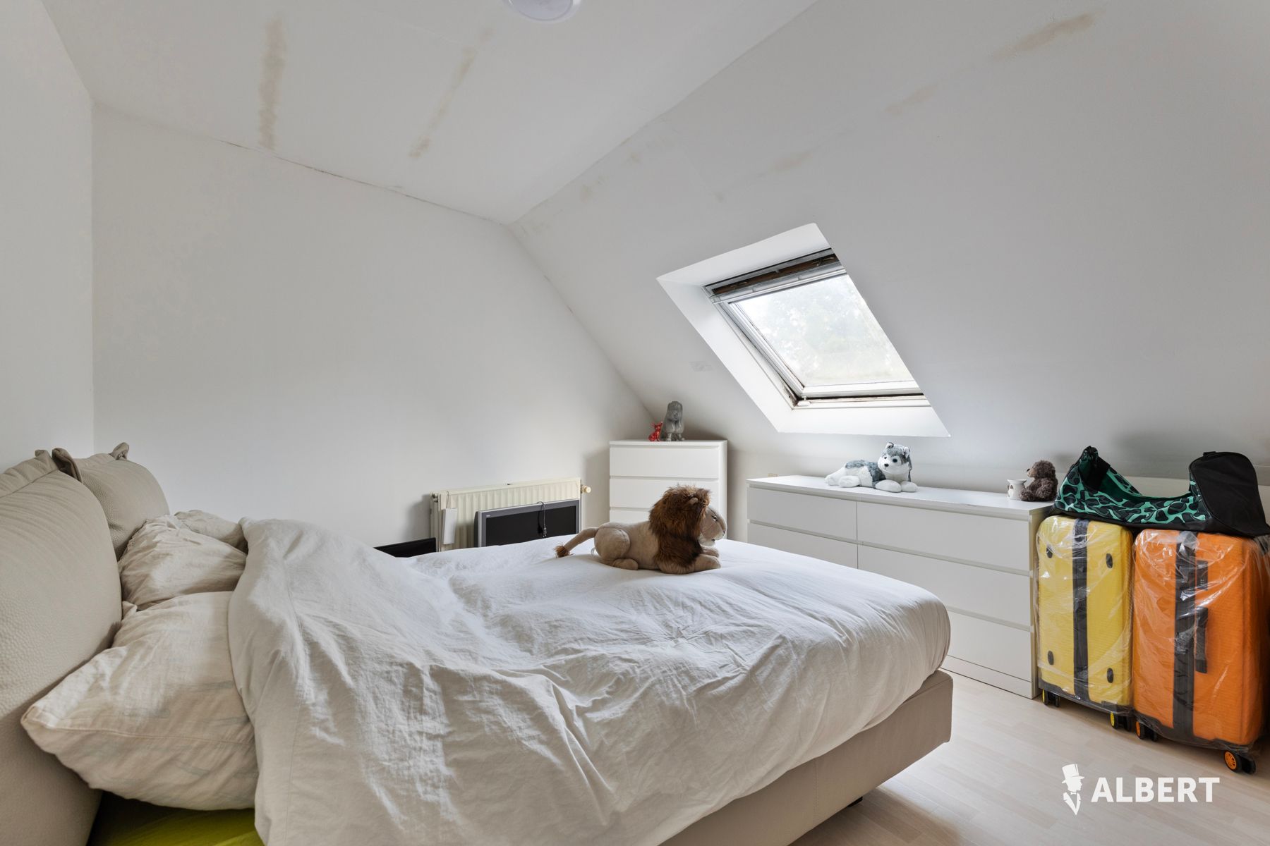 Instapklare starterswoning met tuin in Denderleeuw foto 8