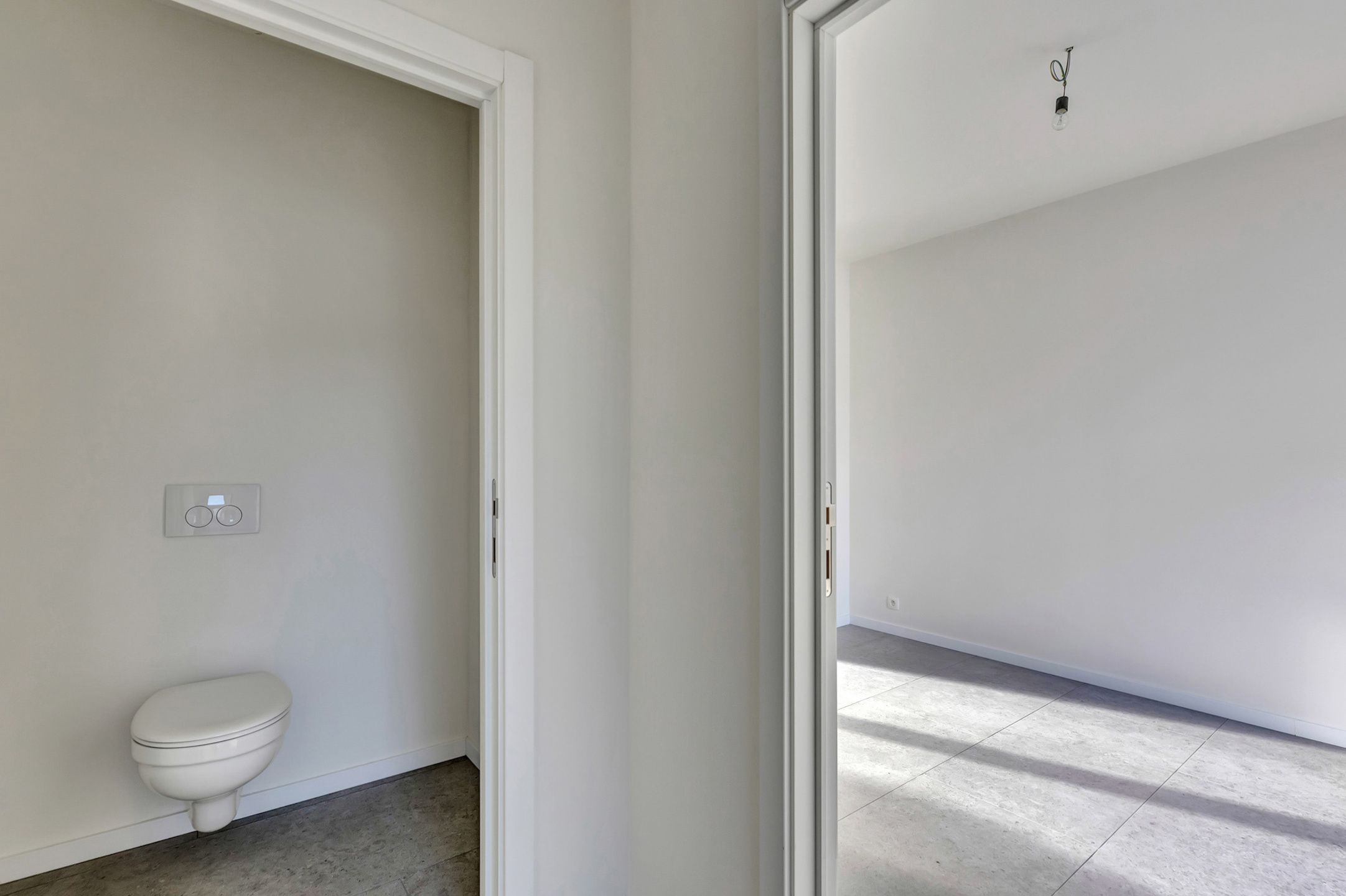 Volledig gerenoveerde woning met 4 slpks en tuin foto 2