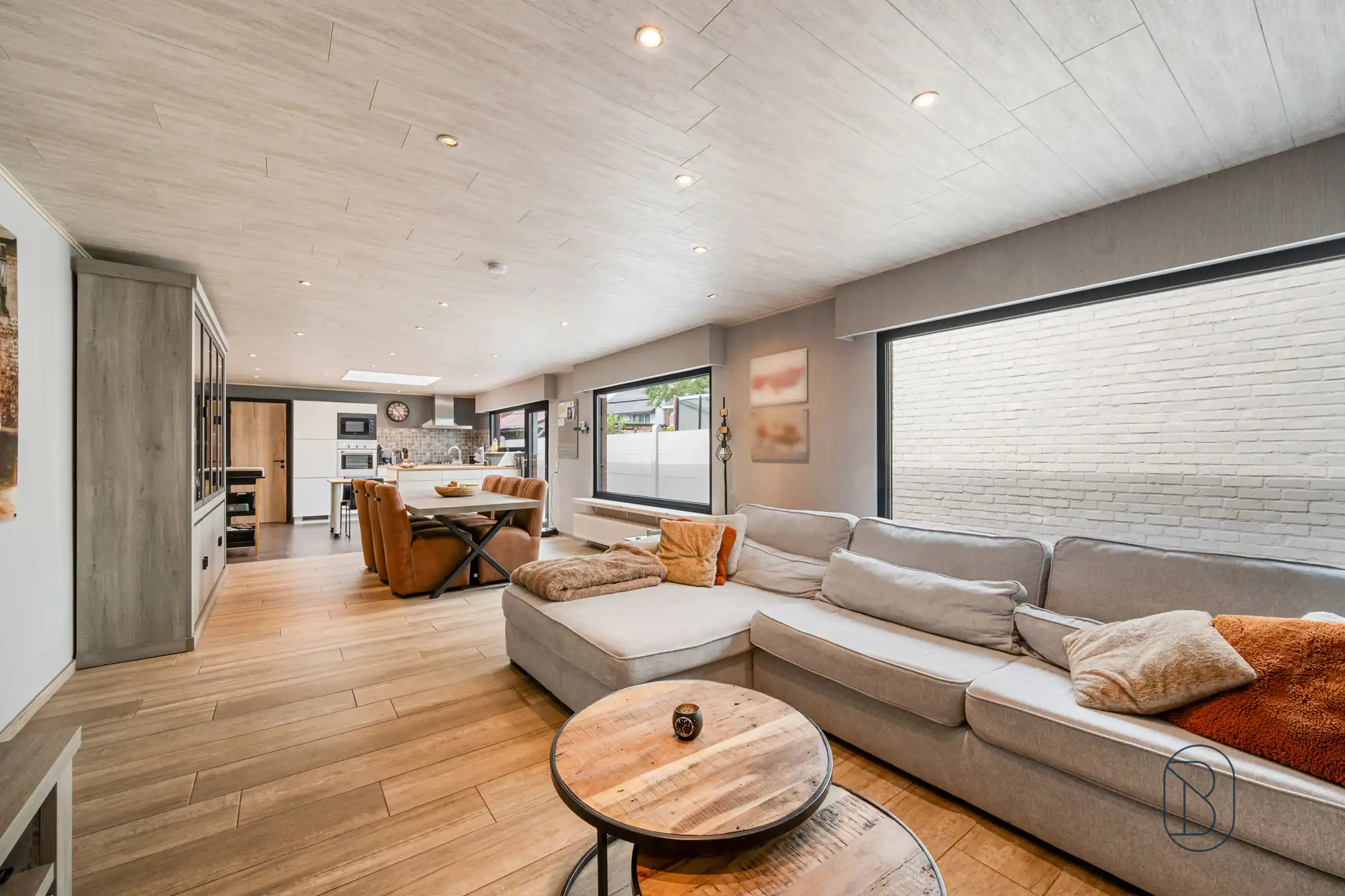 Ruime gezinswoning met 4 slk, zonnige tuin en garage foto 6