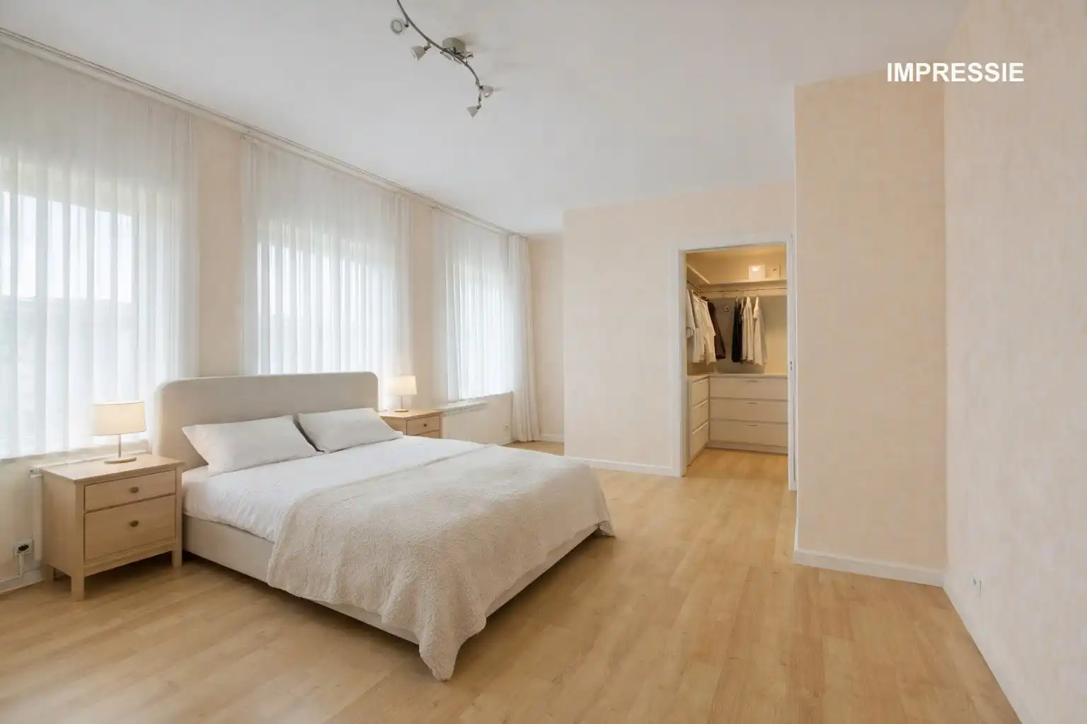 Vrijstaande gezinswoning foto 17