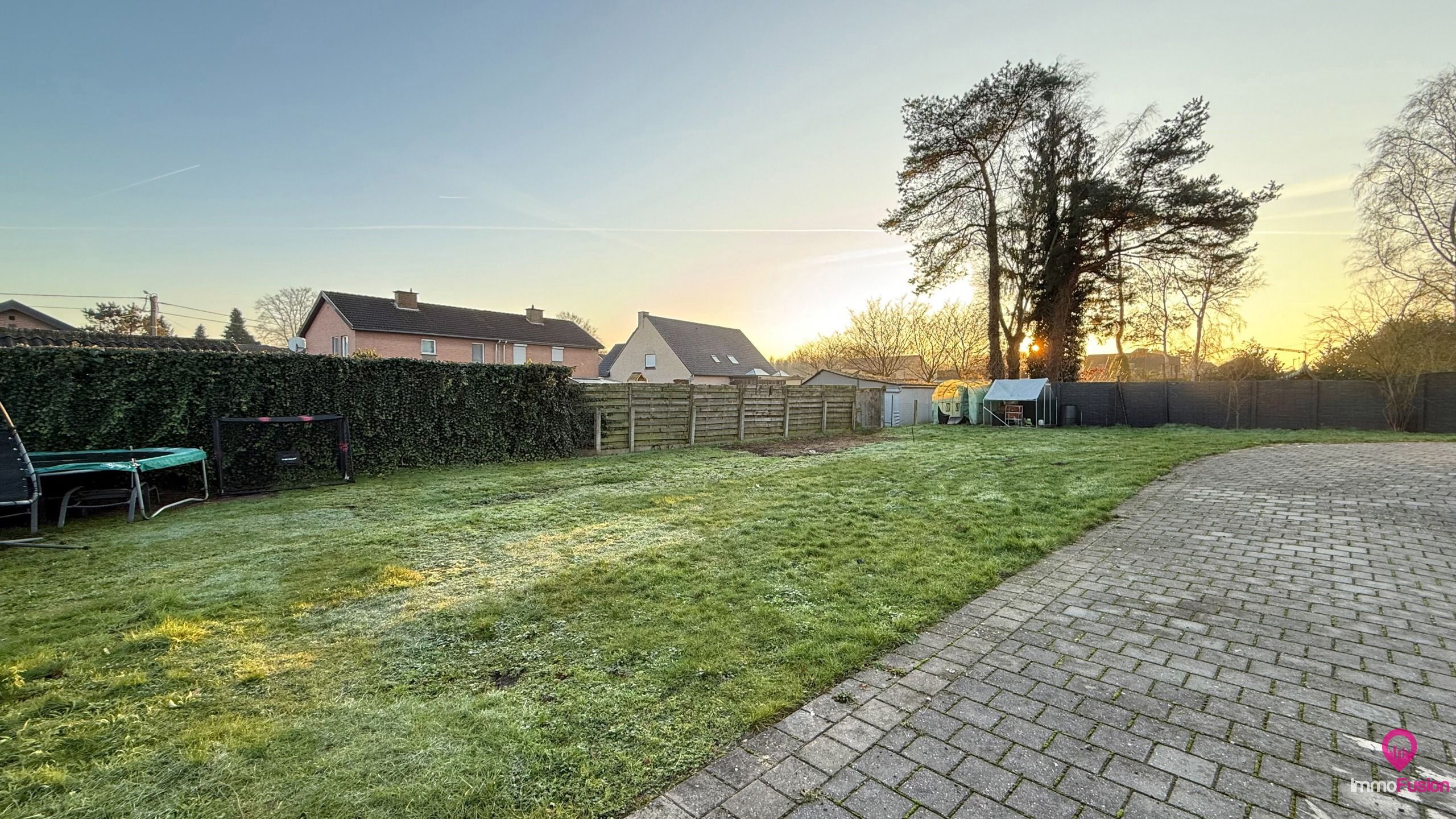 Ruime woning met mogelijkheid tot zelfstandige activiteit! foto 39