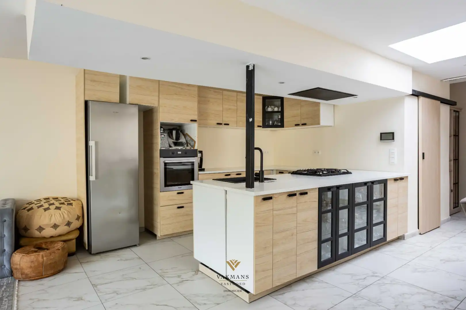 Gerenoveerde moderne woning met 4 slaapkamers en stadstuin foto 20