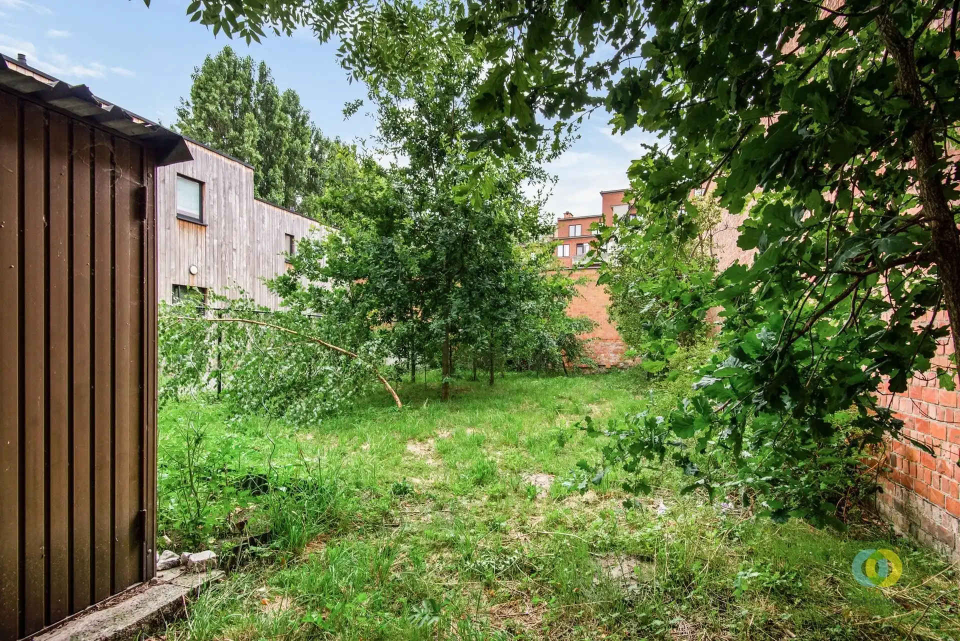 Instapklare gerenoveerde woning met 4 slaapkamers en tuin foto 10