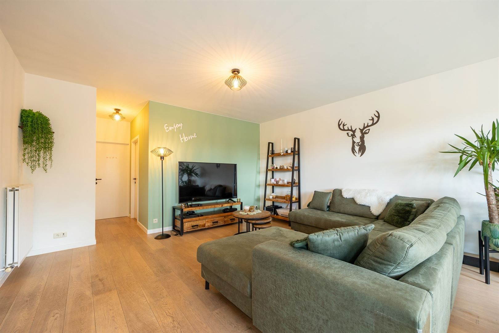 Appartement met twee slaapkamers met overdekte autostaanplaats foto 8