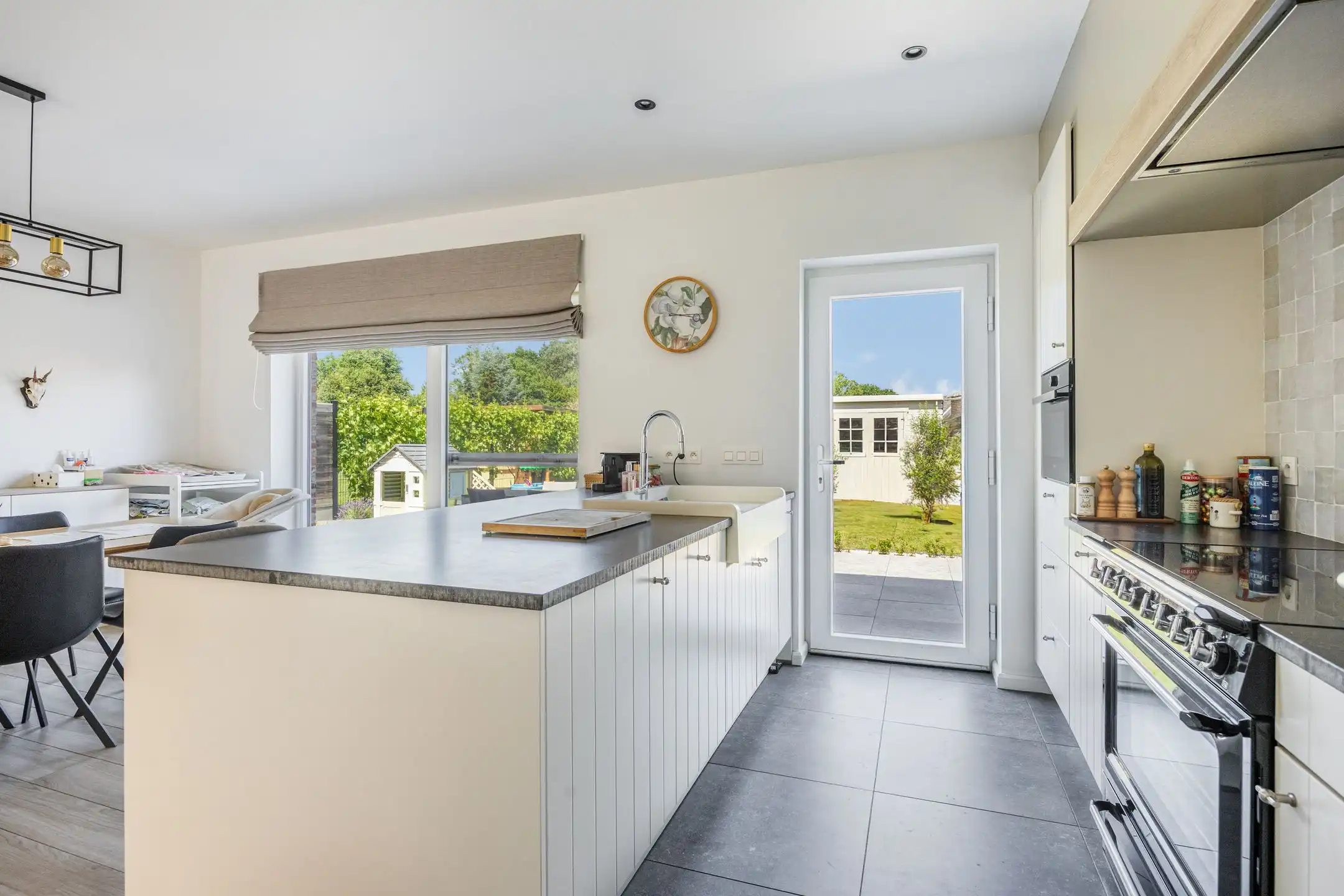 Recente energiezuinige woning met landelijke charme foto 8