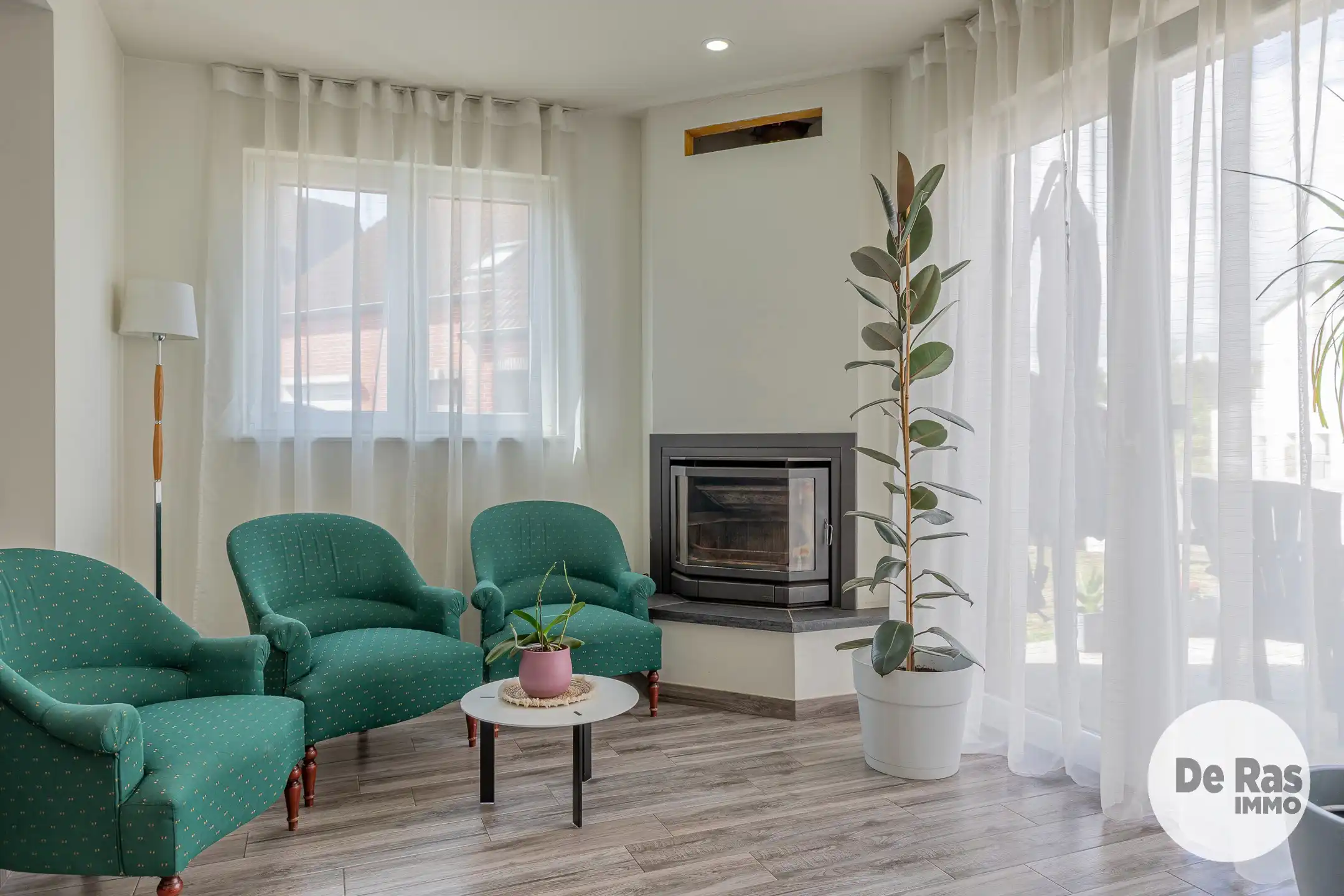 ERPE-MERE Veelzijdige woning met handelsruimte op topligging foto 7
