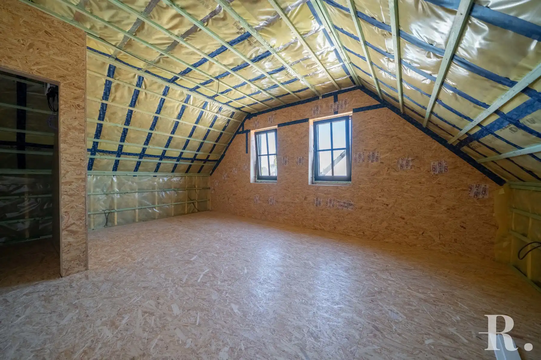 Stijlvolle energiezuinige nieuwbouwwoning foto 18