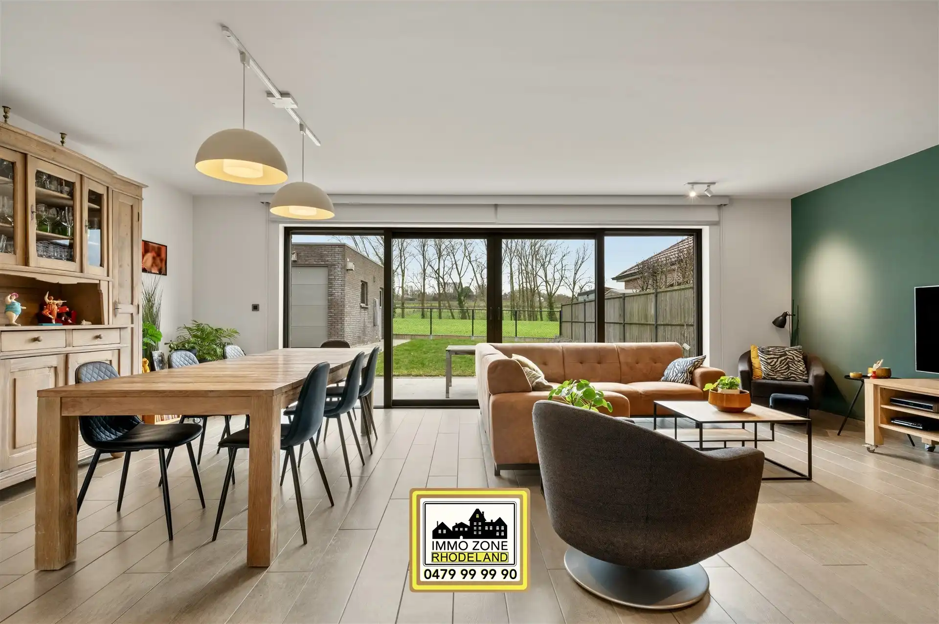 Prachtige woning met 4 slpks, 2 bdks in groene omgeving foto 5