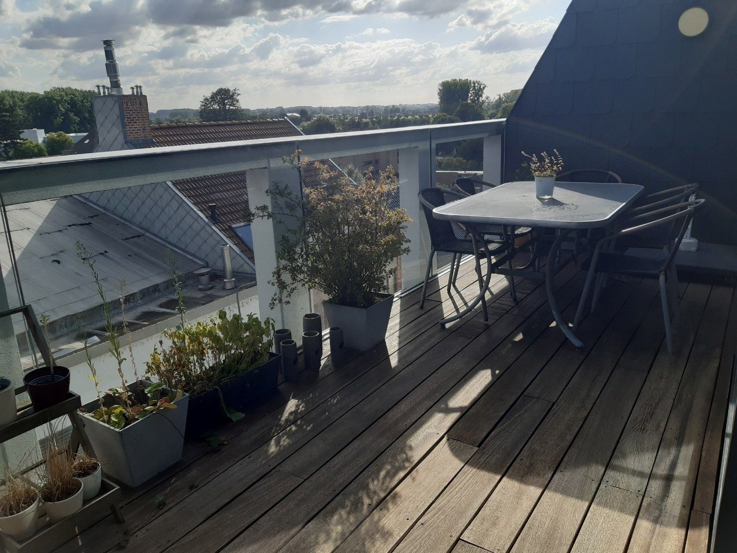 Praktisch 2 slpk-appartement met terras. foto 10