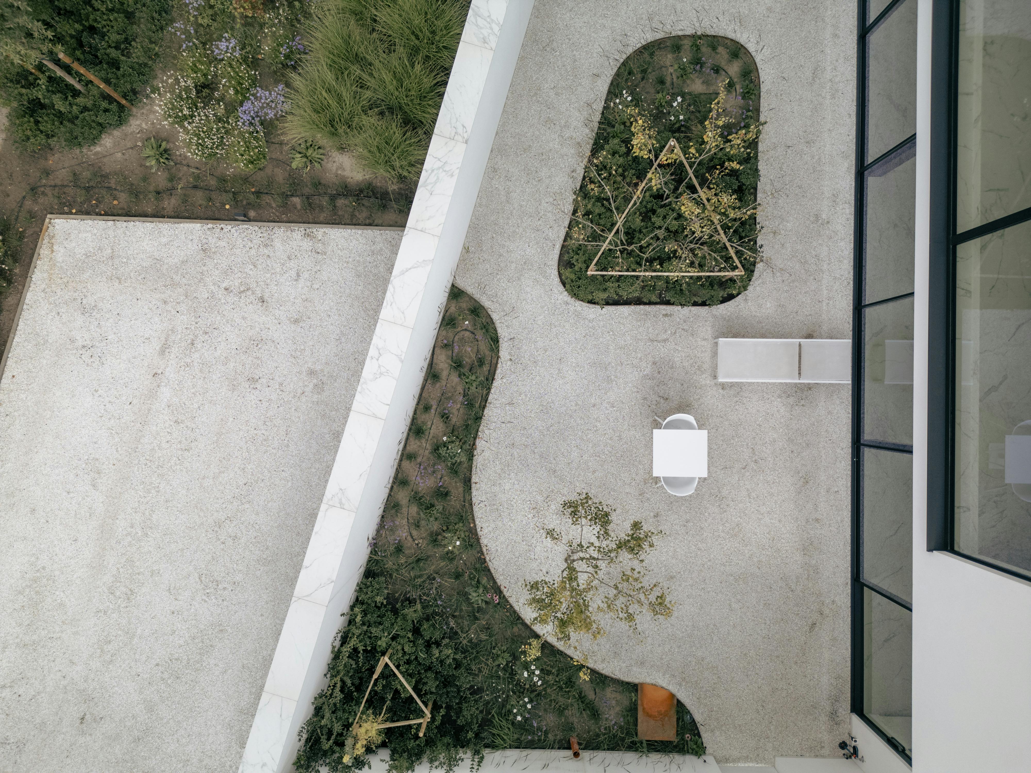 Hypermoderne strakke villa met zwembad in Gits foto 16
