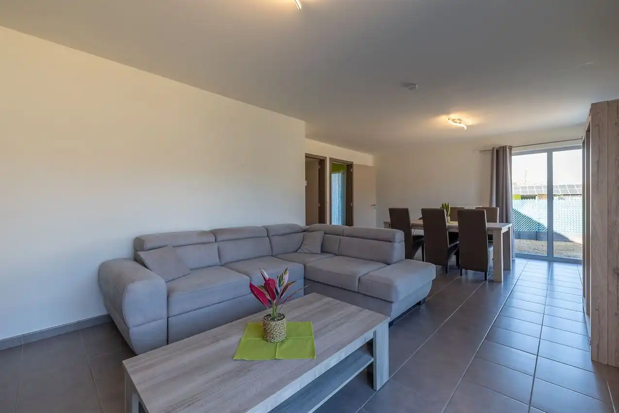 Recente gezinswoning 4 slk in doodlopende straat foto 6