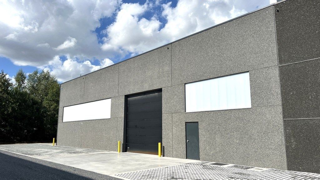 Nieuwbouw loods te huur op bedrijventerrein Het Nest Evergem foto {{pictureIndex}}